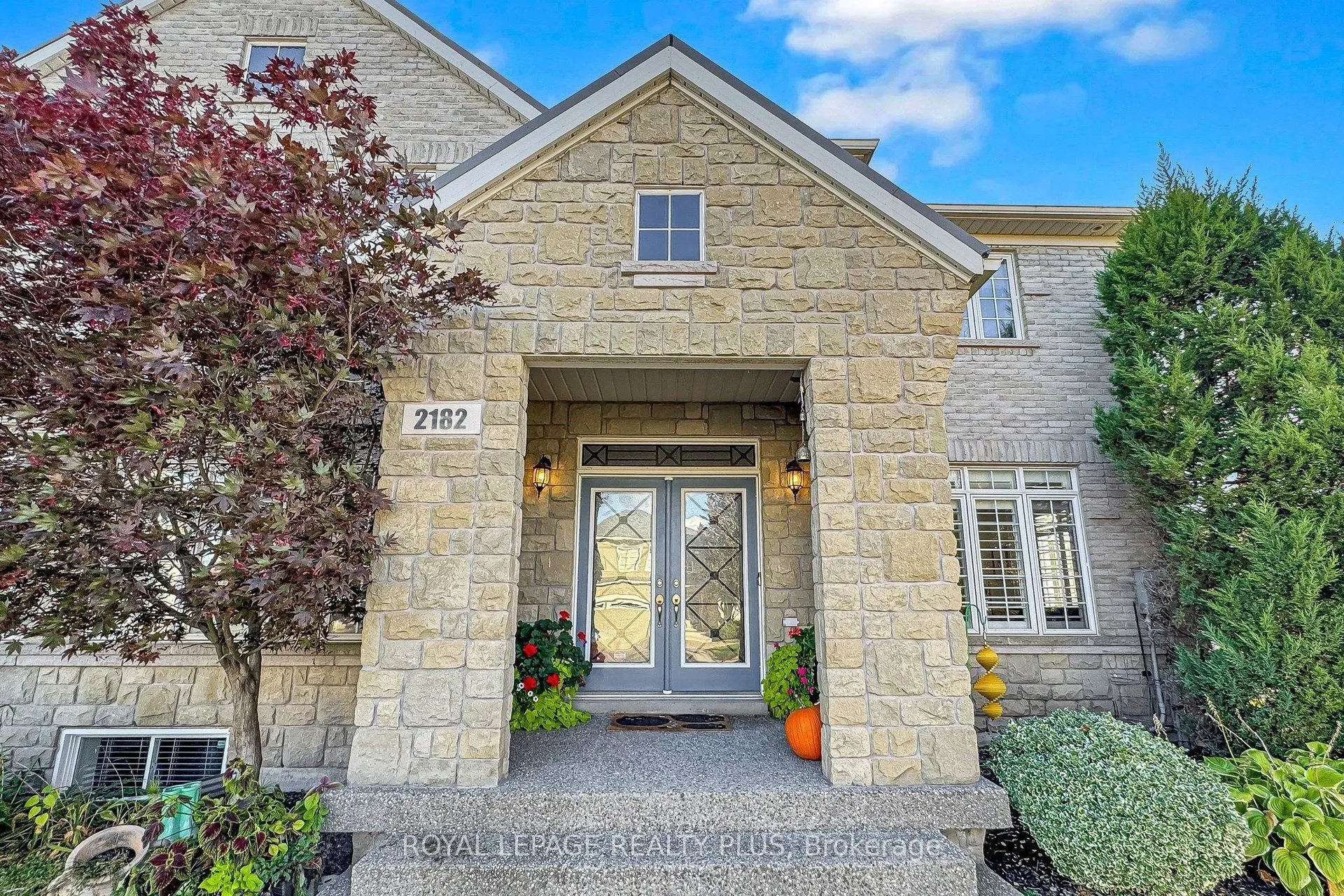 2182 Heathcliff Court