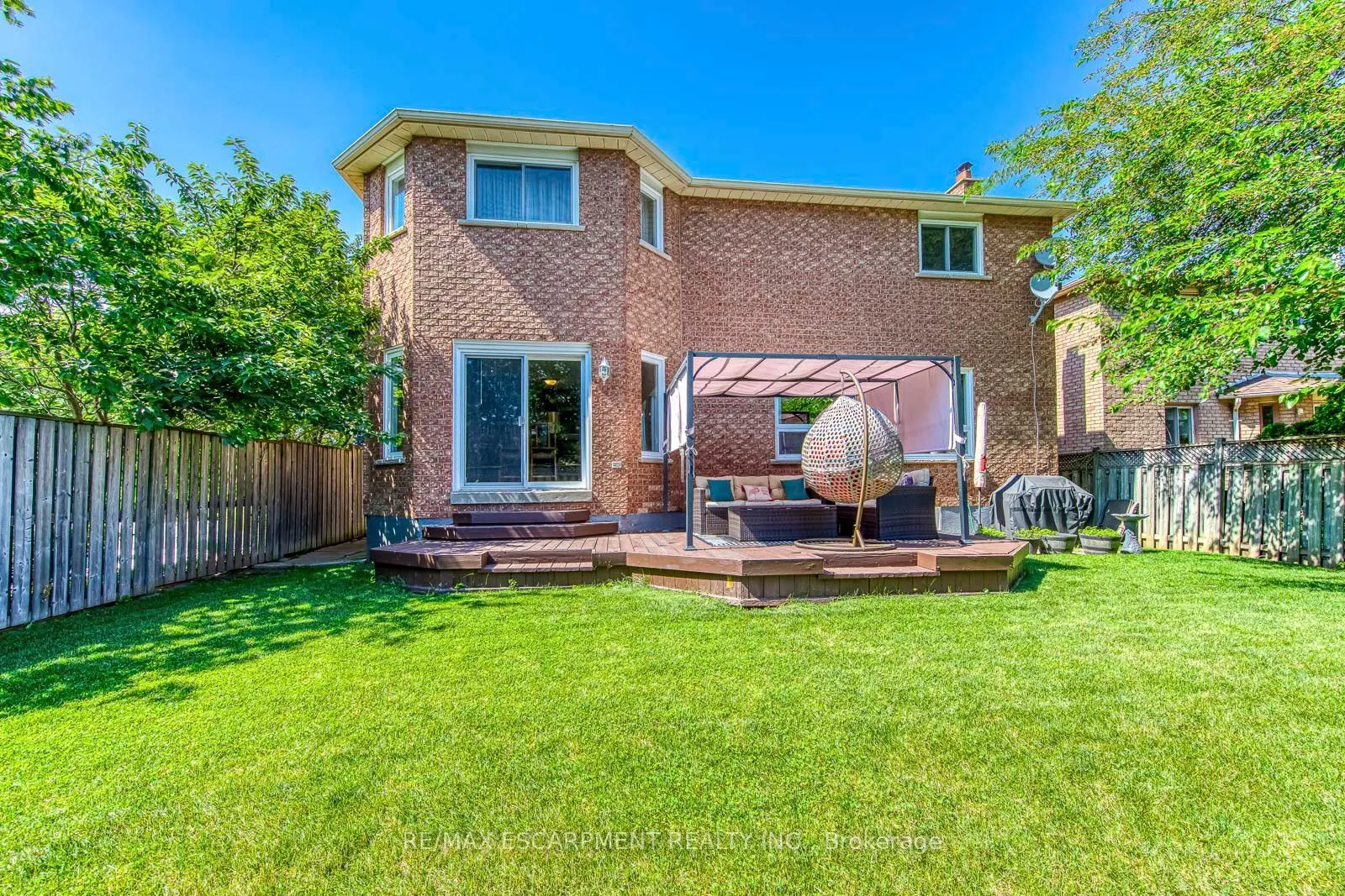2442 Wynten Way