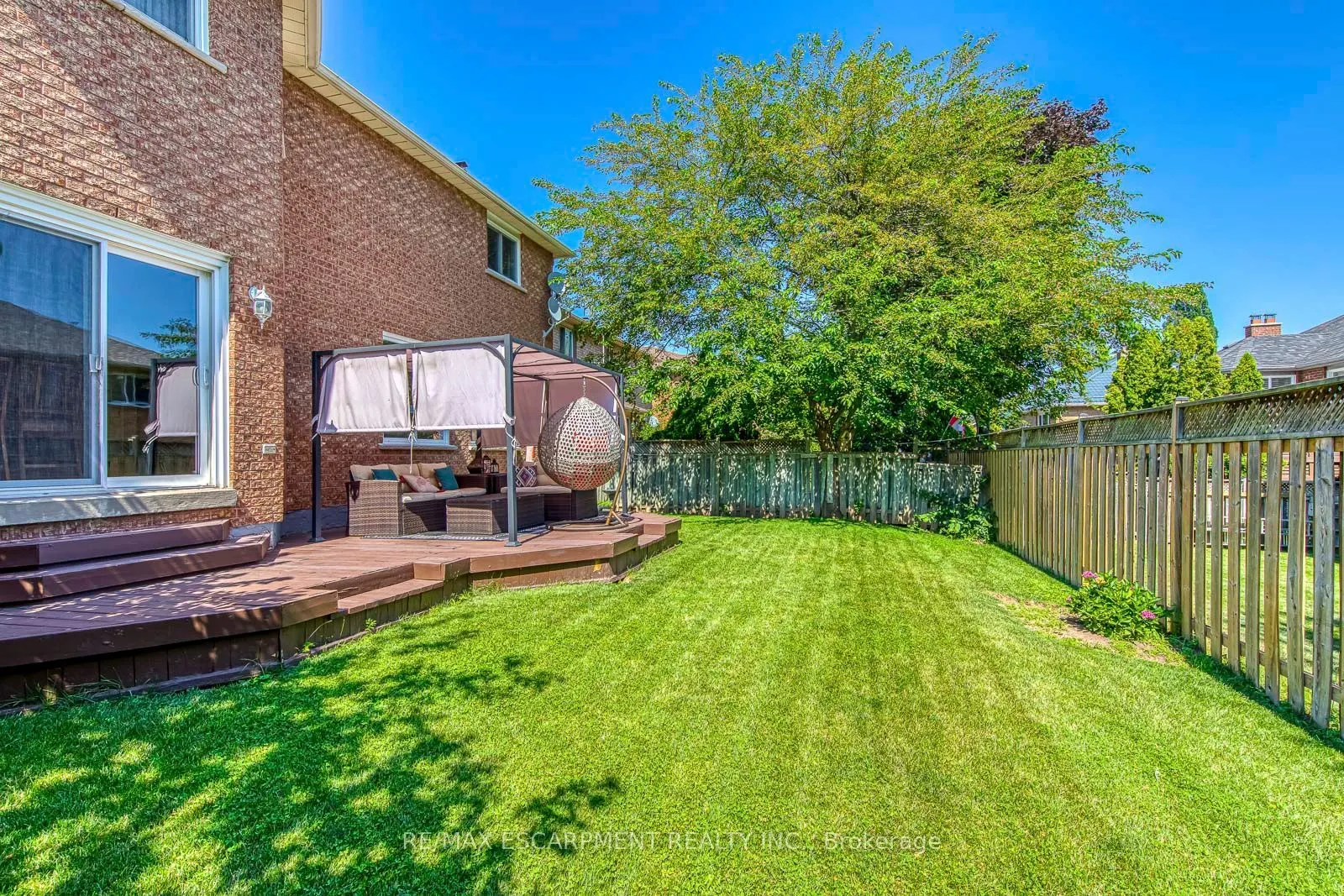 2442 Wynten Way