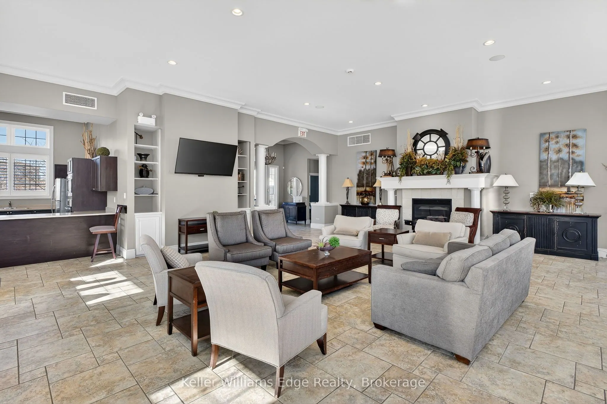 1350 Main Street E #301