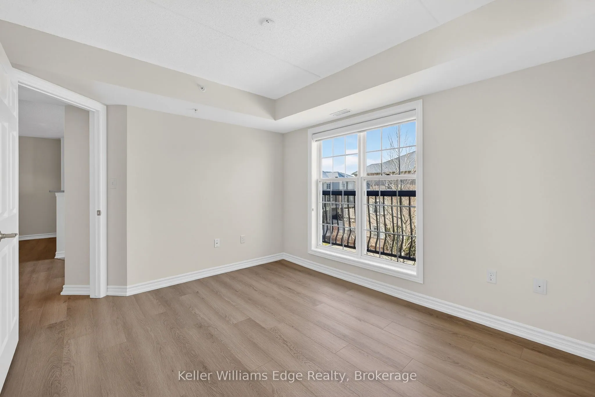1350 Main Street E #301
