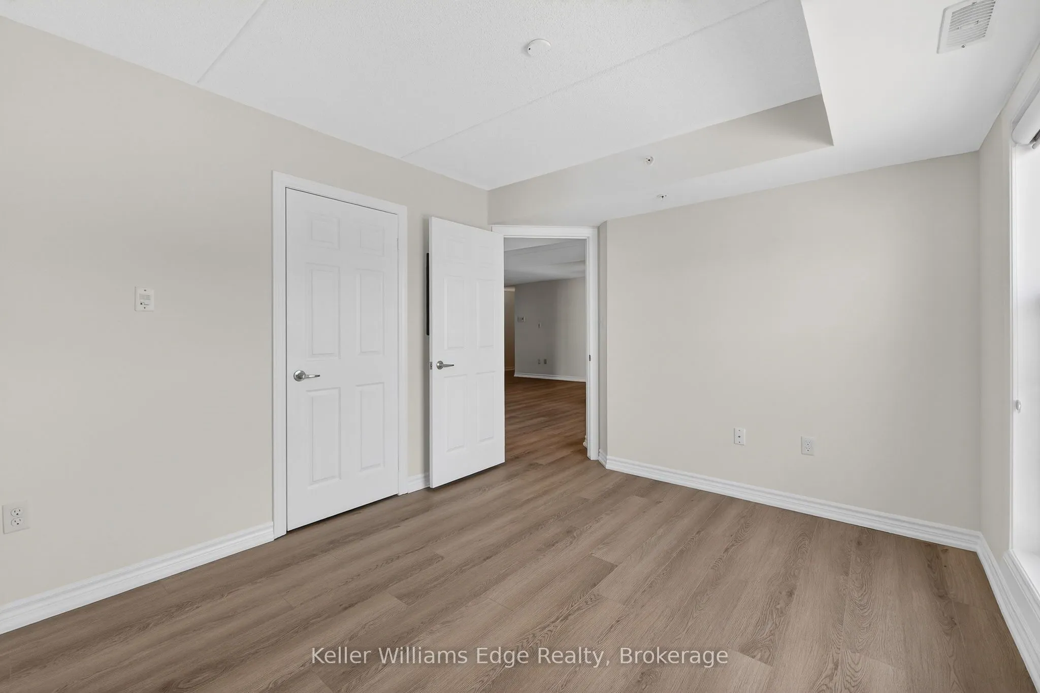 1350 Main Street E #301