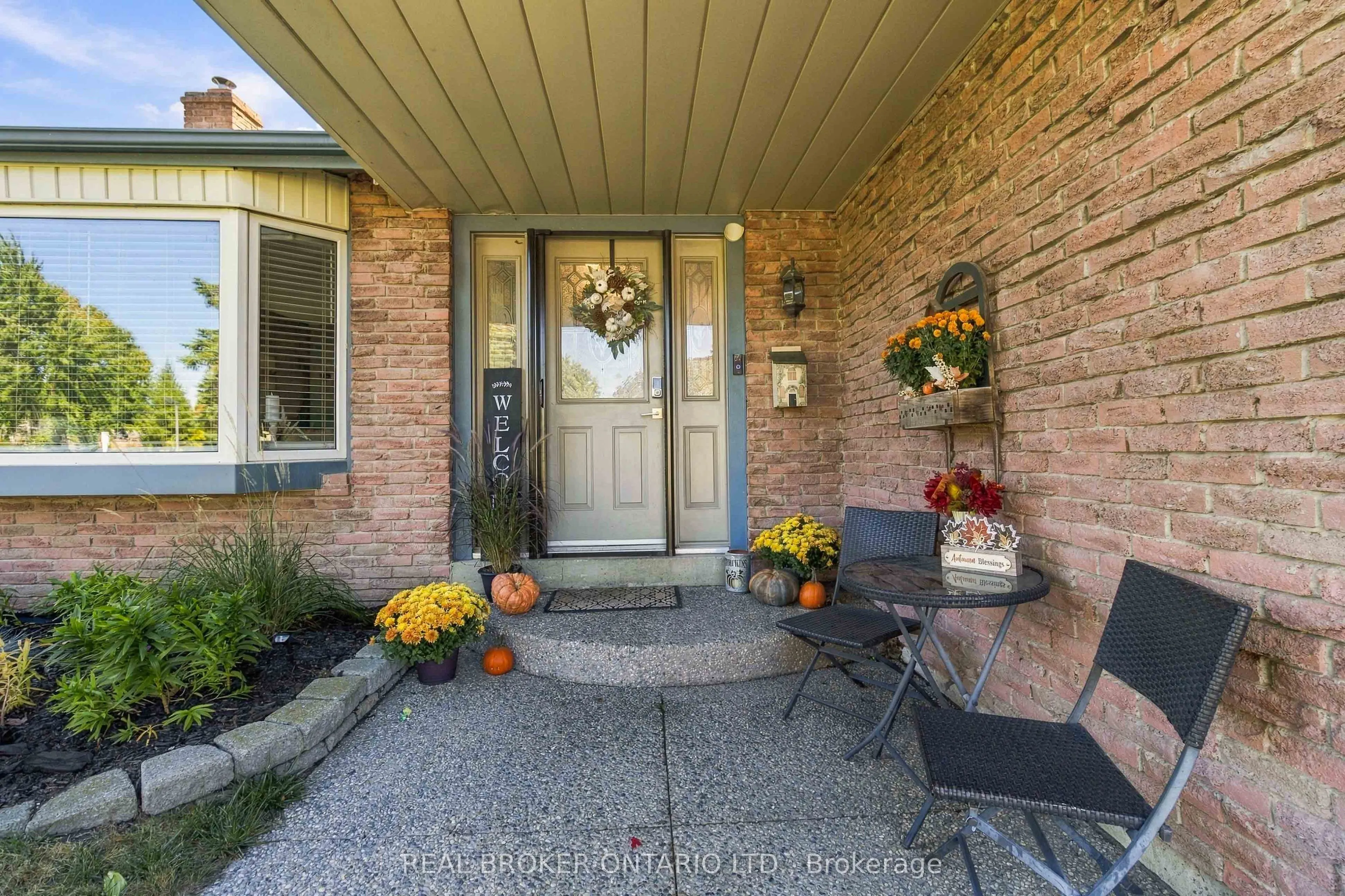 608 Woodward Avenue