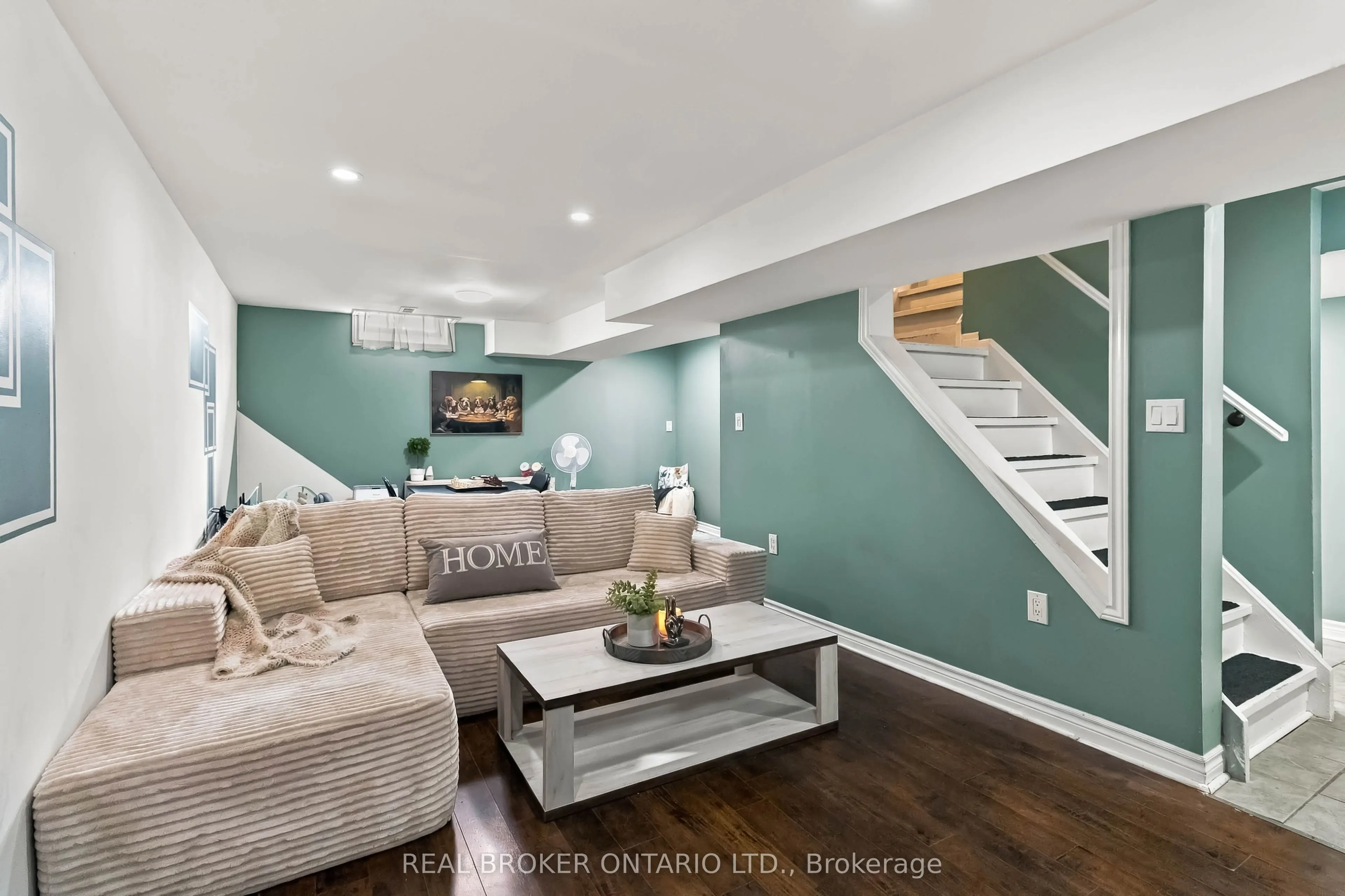 608 Woodward Avenue
