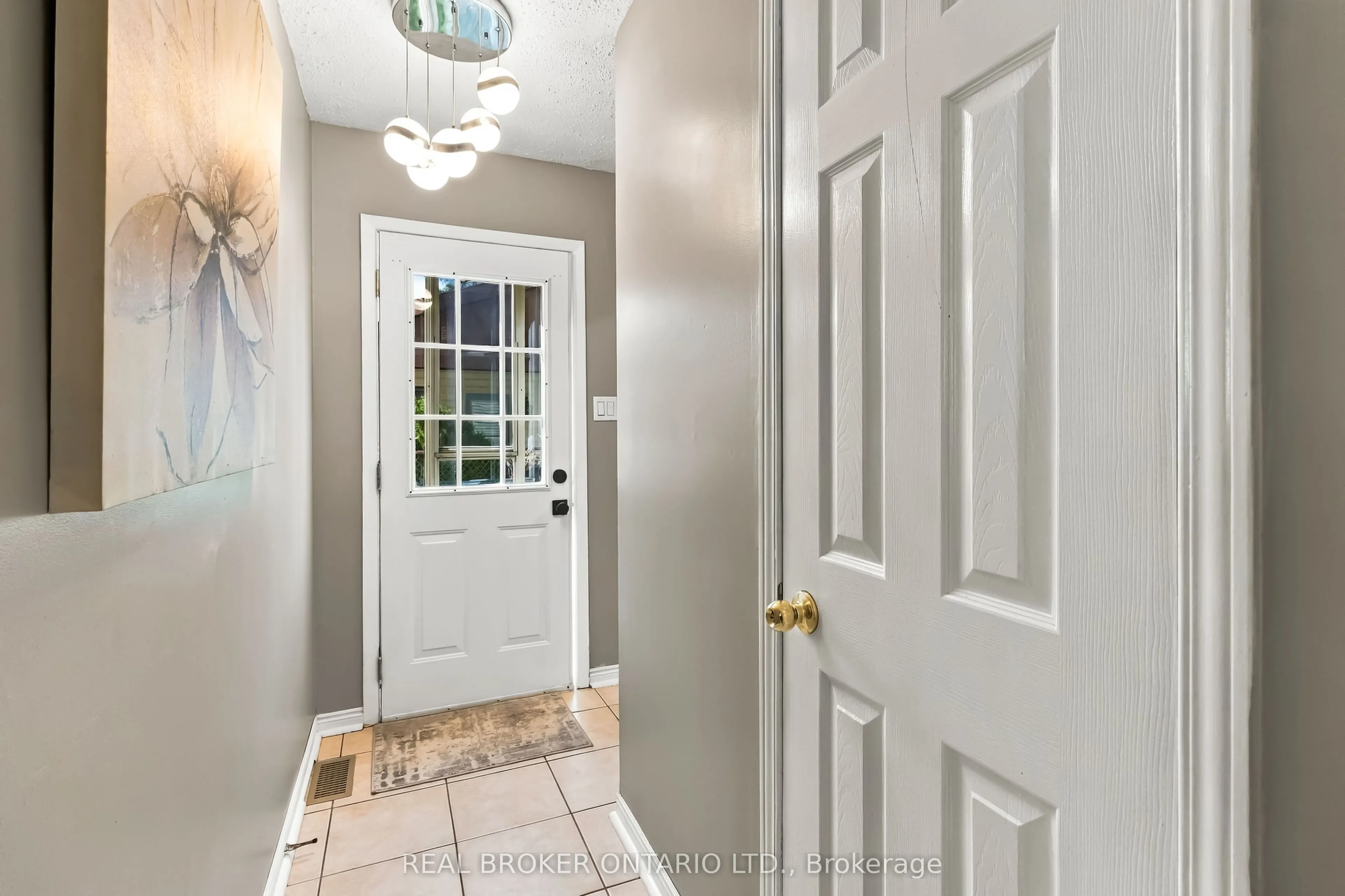 608 Woodward Avenue