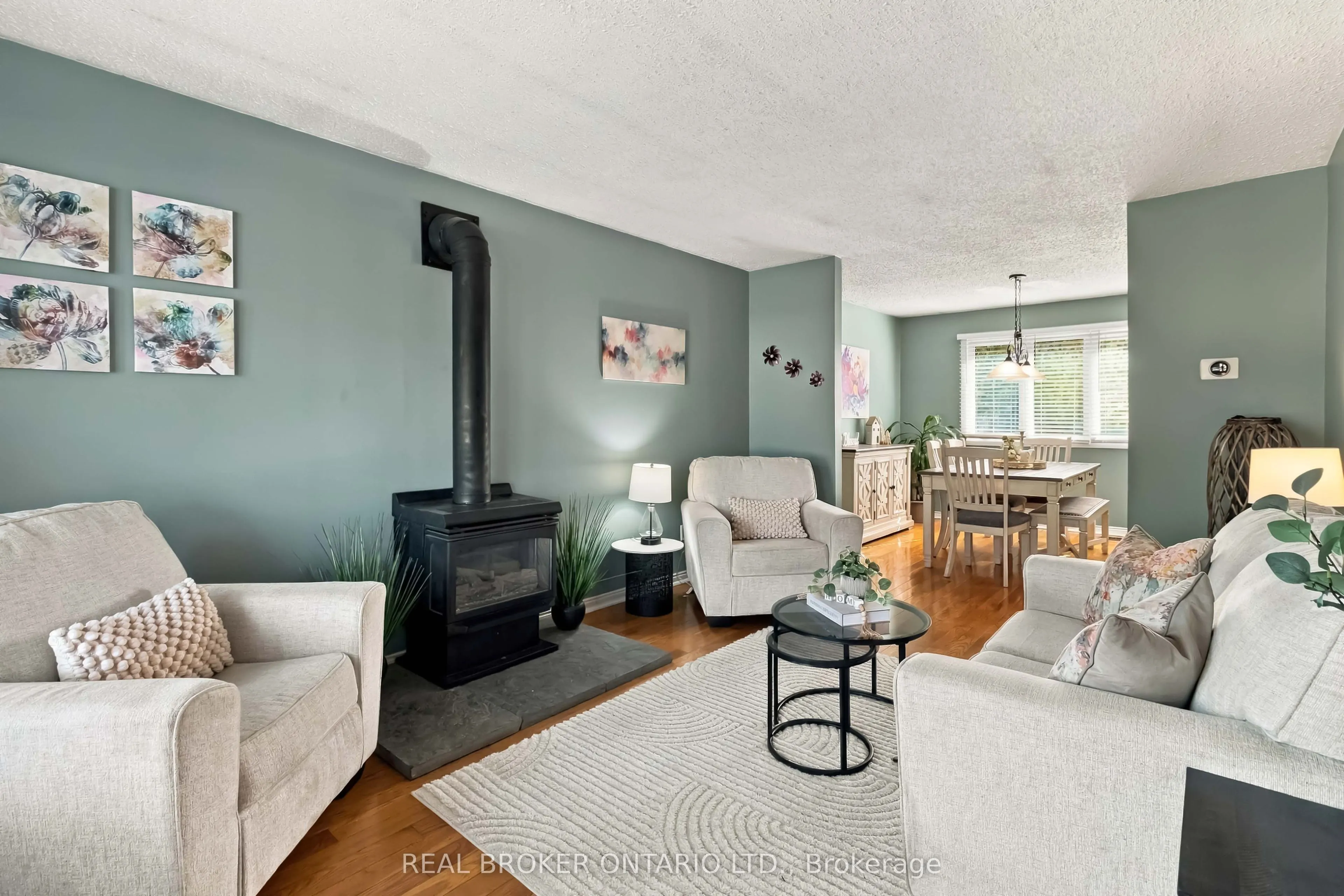 608 Woodward Avenue