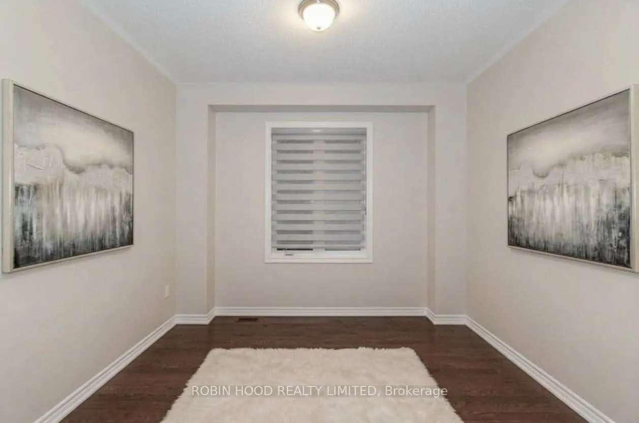 63 Royal Fern Crescent