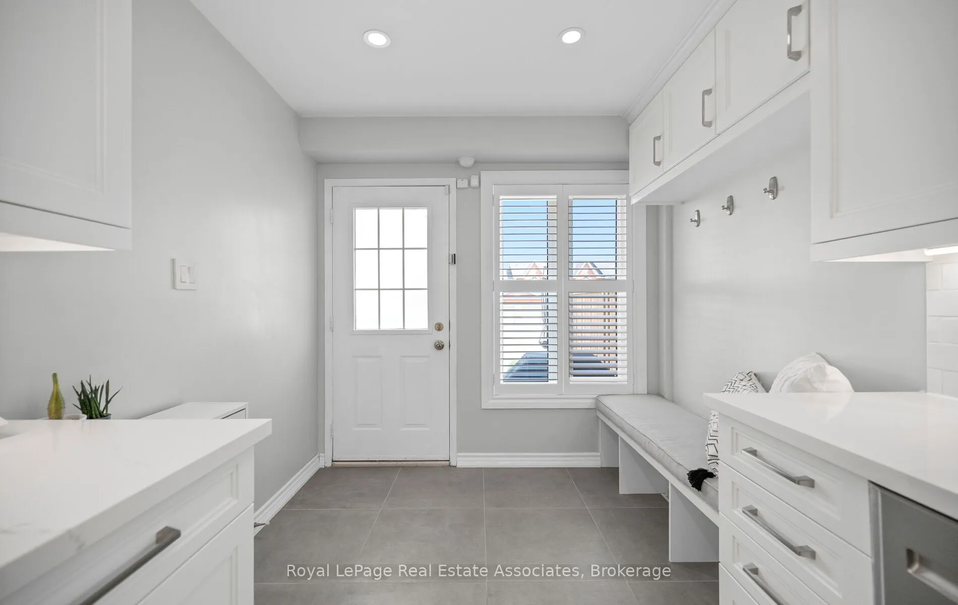 1485 Torrington Drive #19
