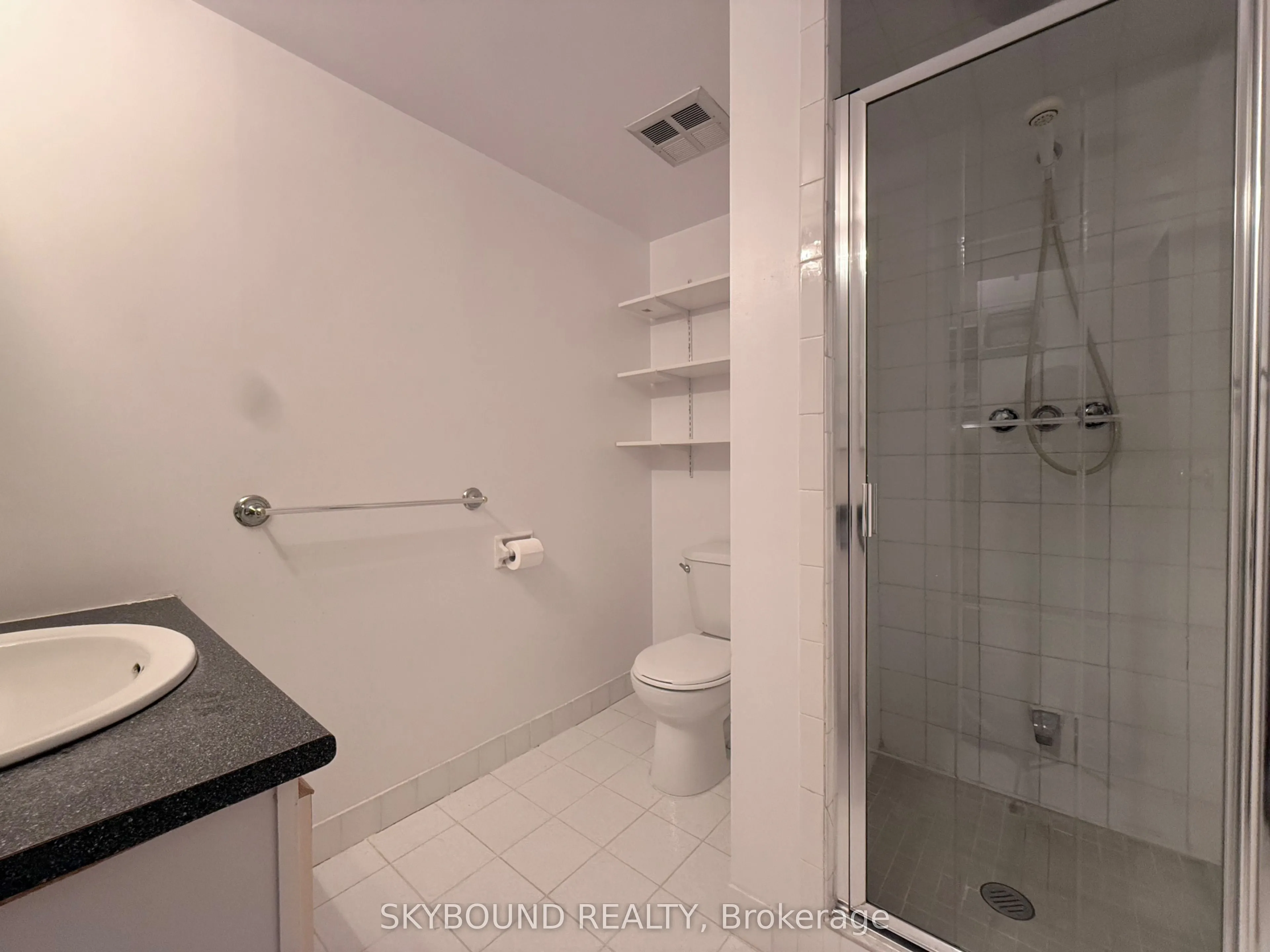 3650 Kaneff Crescent #3106