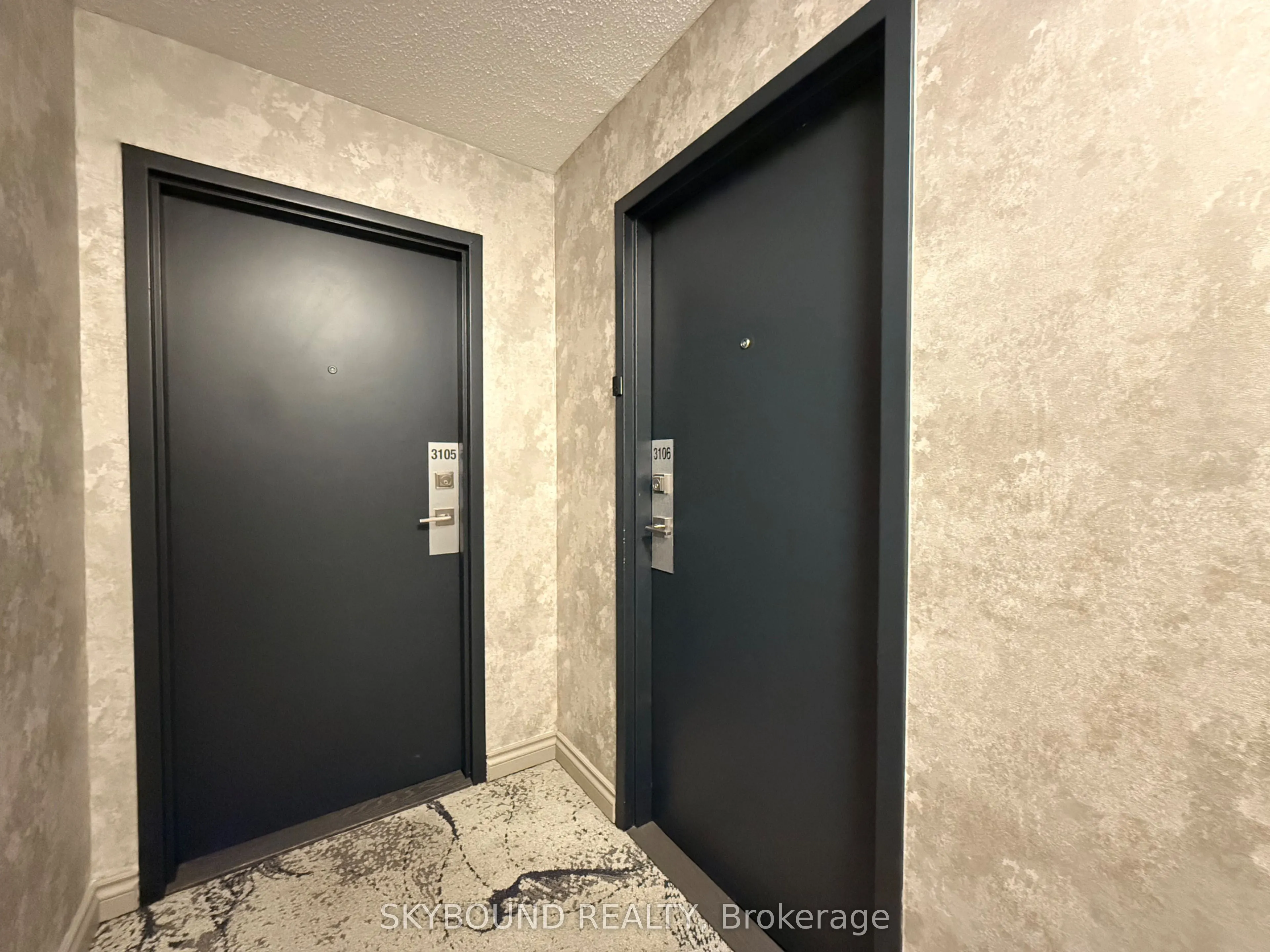 3650 Kaneff Crescent #3106