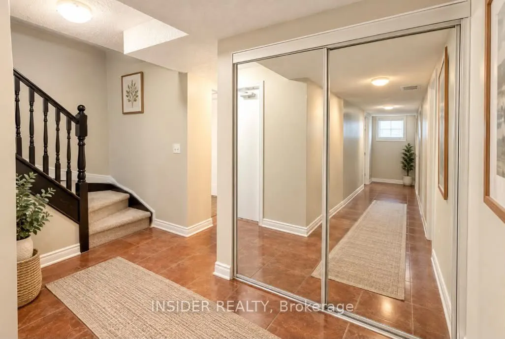 895 Maple Avenue #529