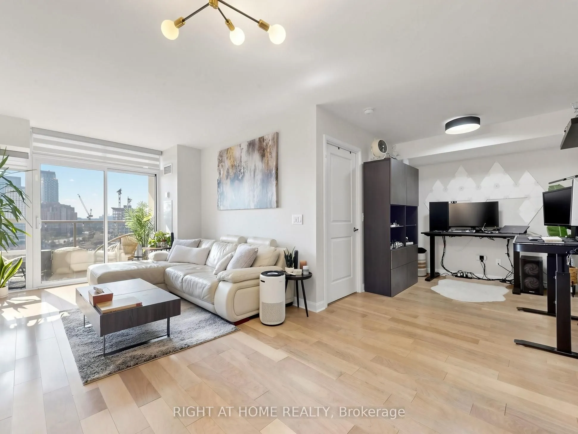 1 Michael Power Place #1609