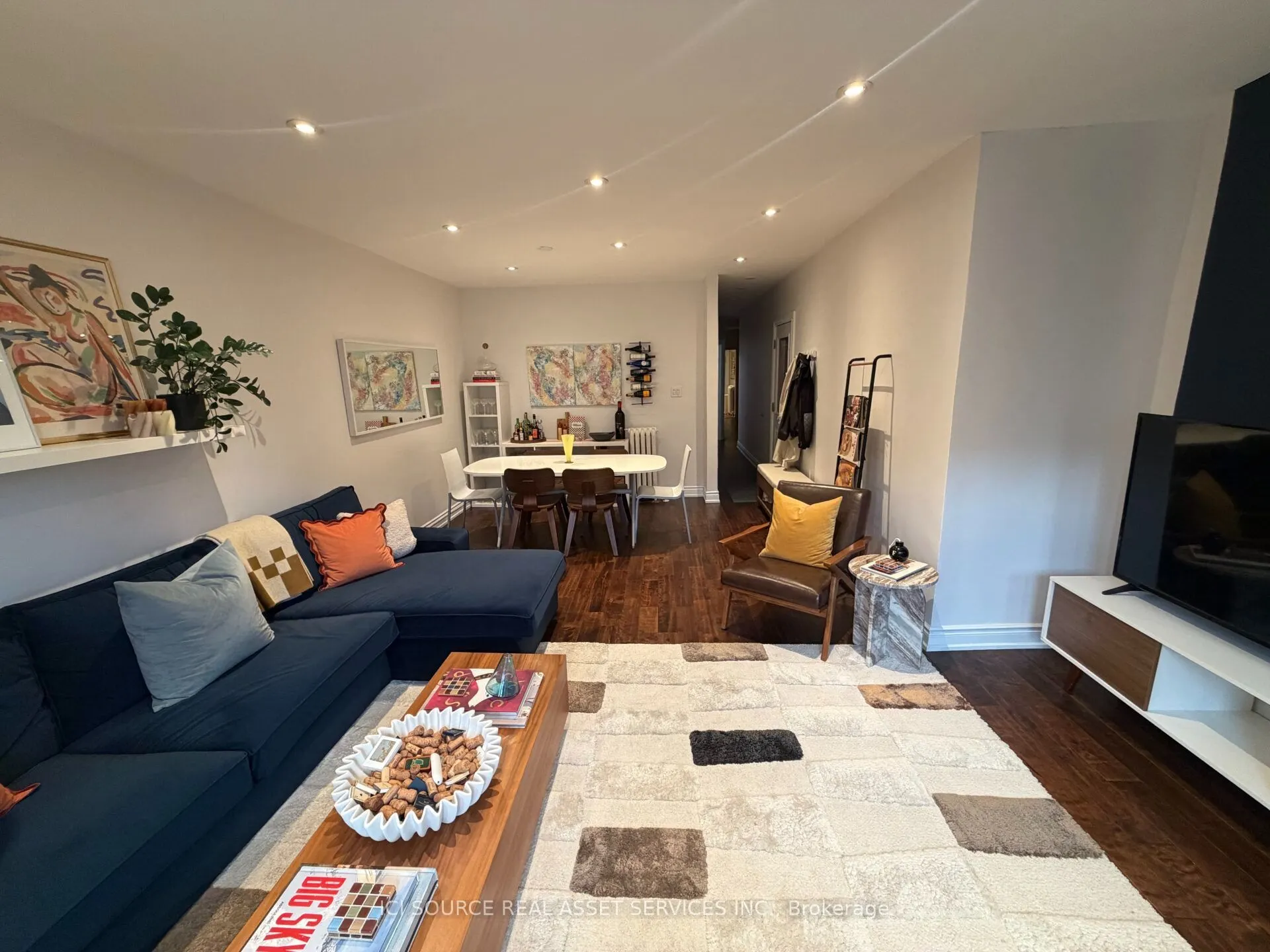 399 Roncesvalles Avenue #1 (2nd Floor)