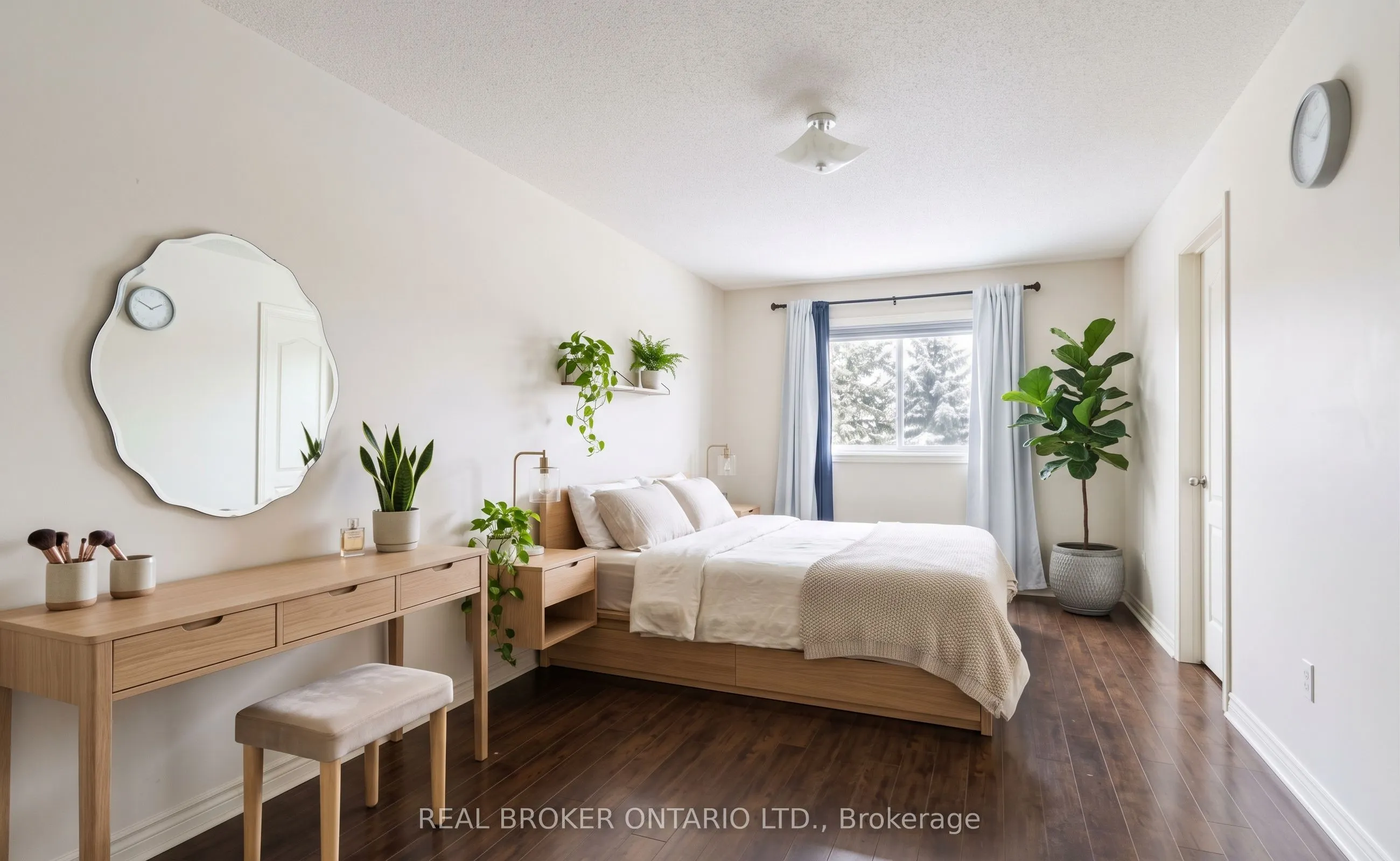 922 Ledbury Crescent