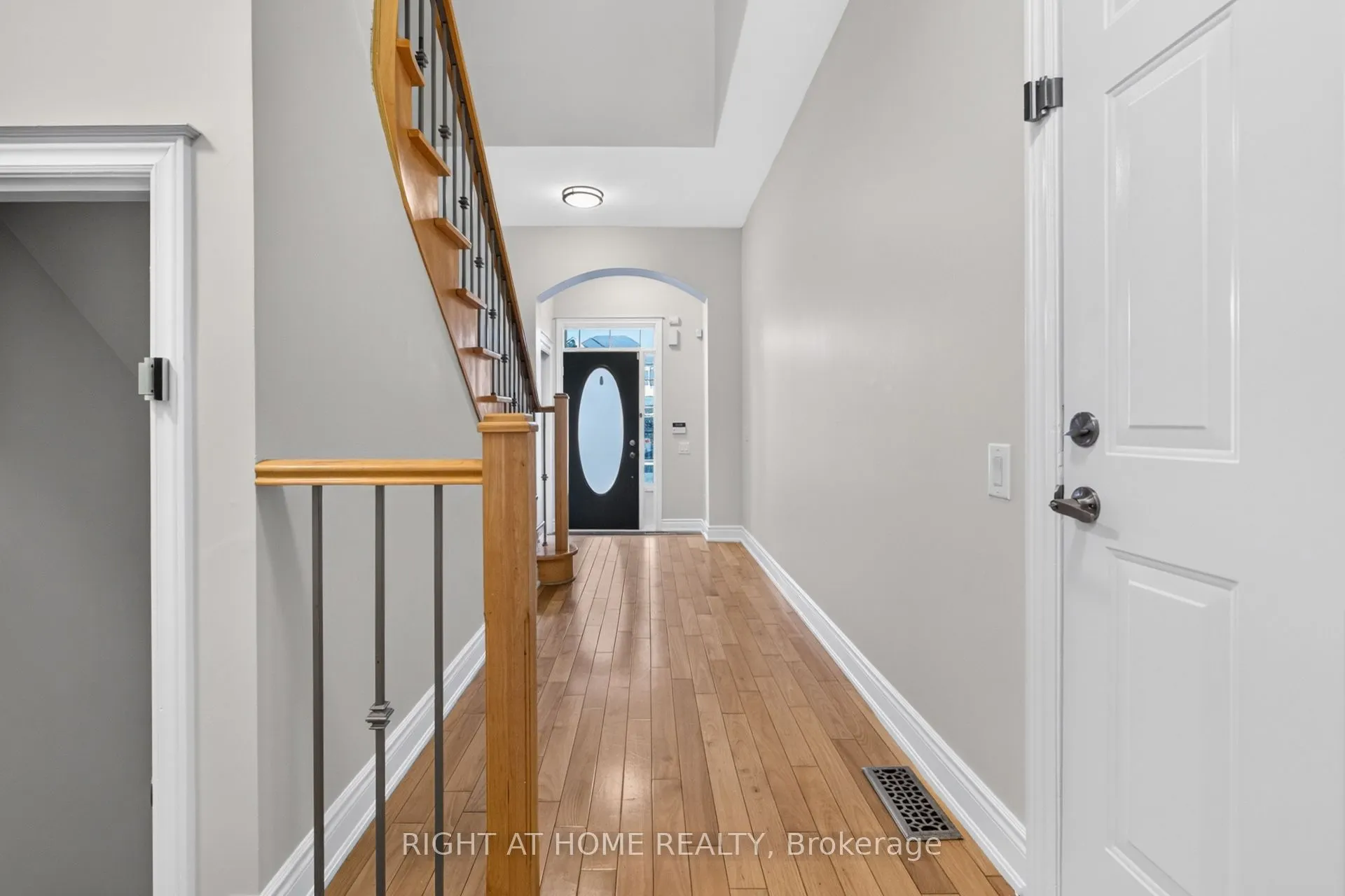 346 Creek Path Avenue