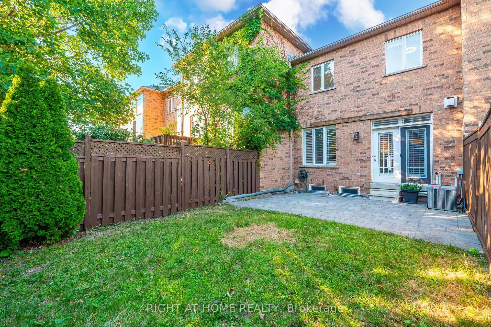 346 Creek Path Avenue