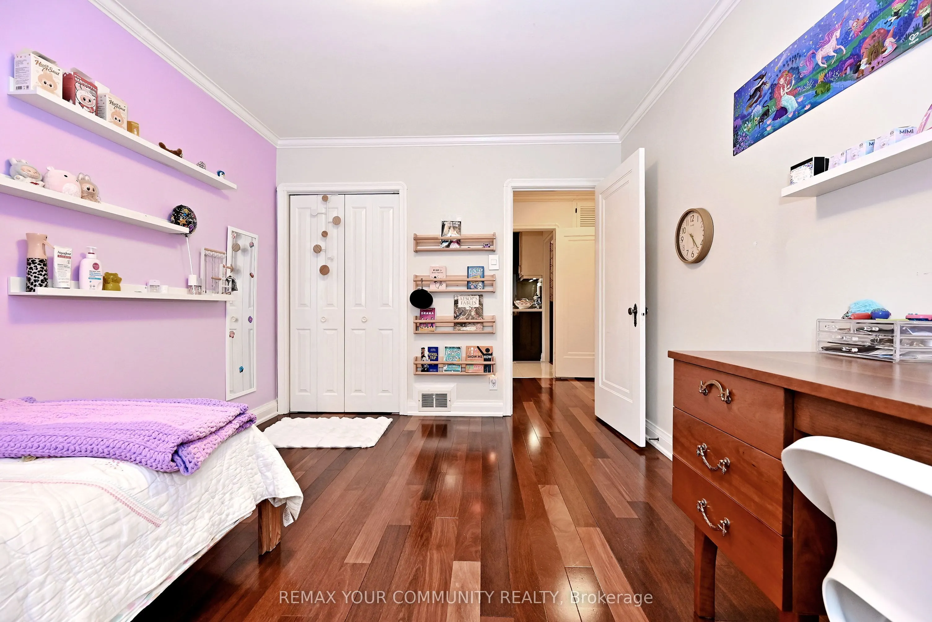 141 Prince Edward Drive S