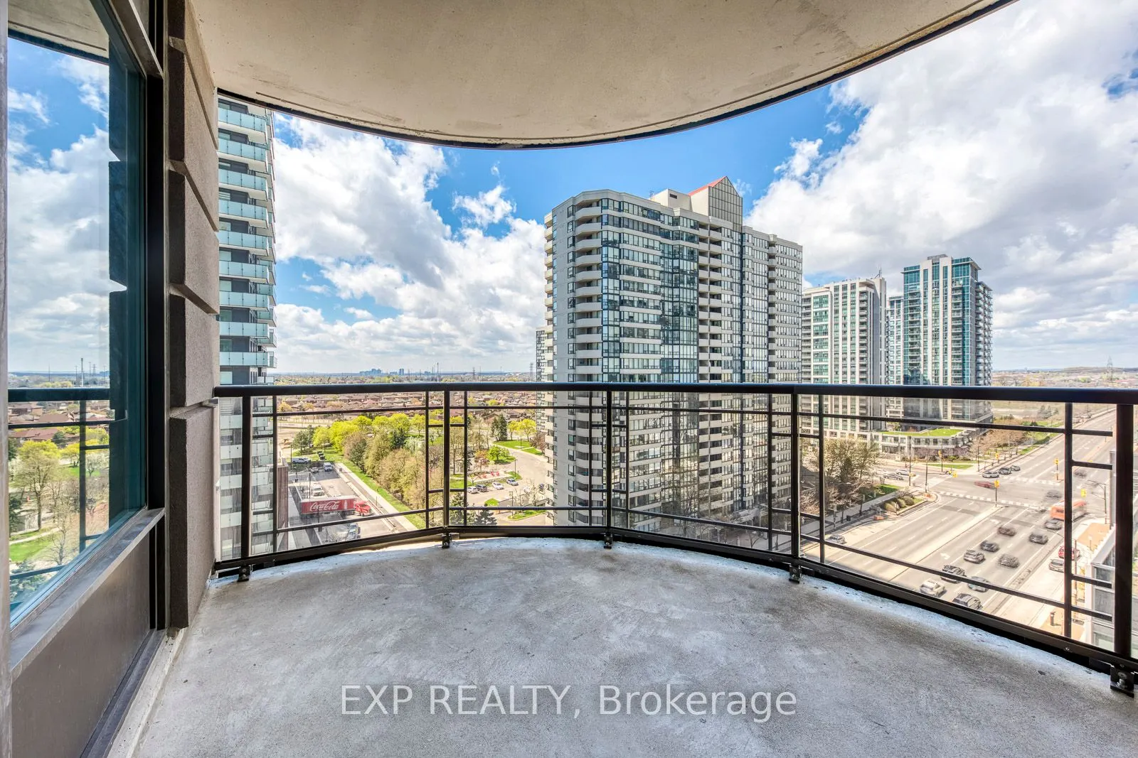 385 Prince Of Wales Drive #1011