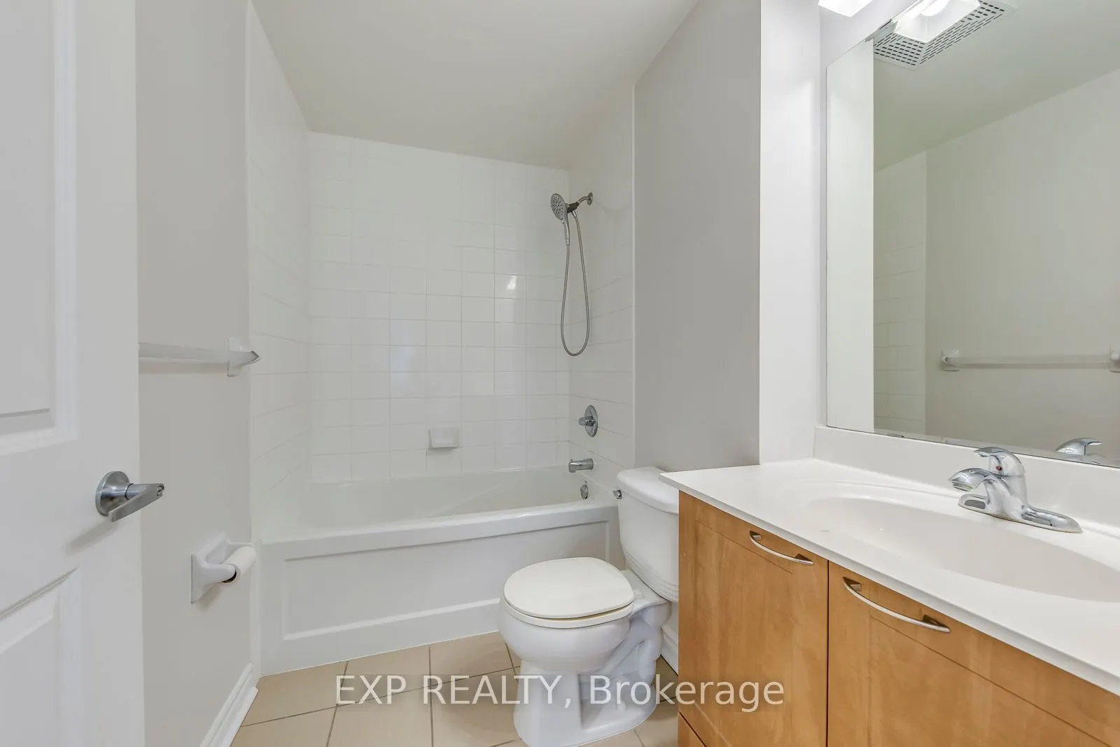 385 Prince Of Wales Drive #1011