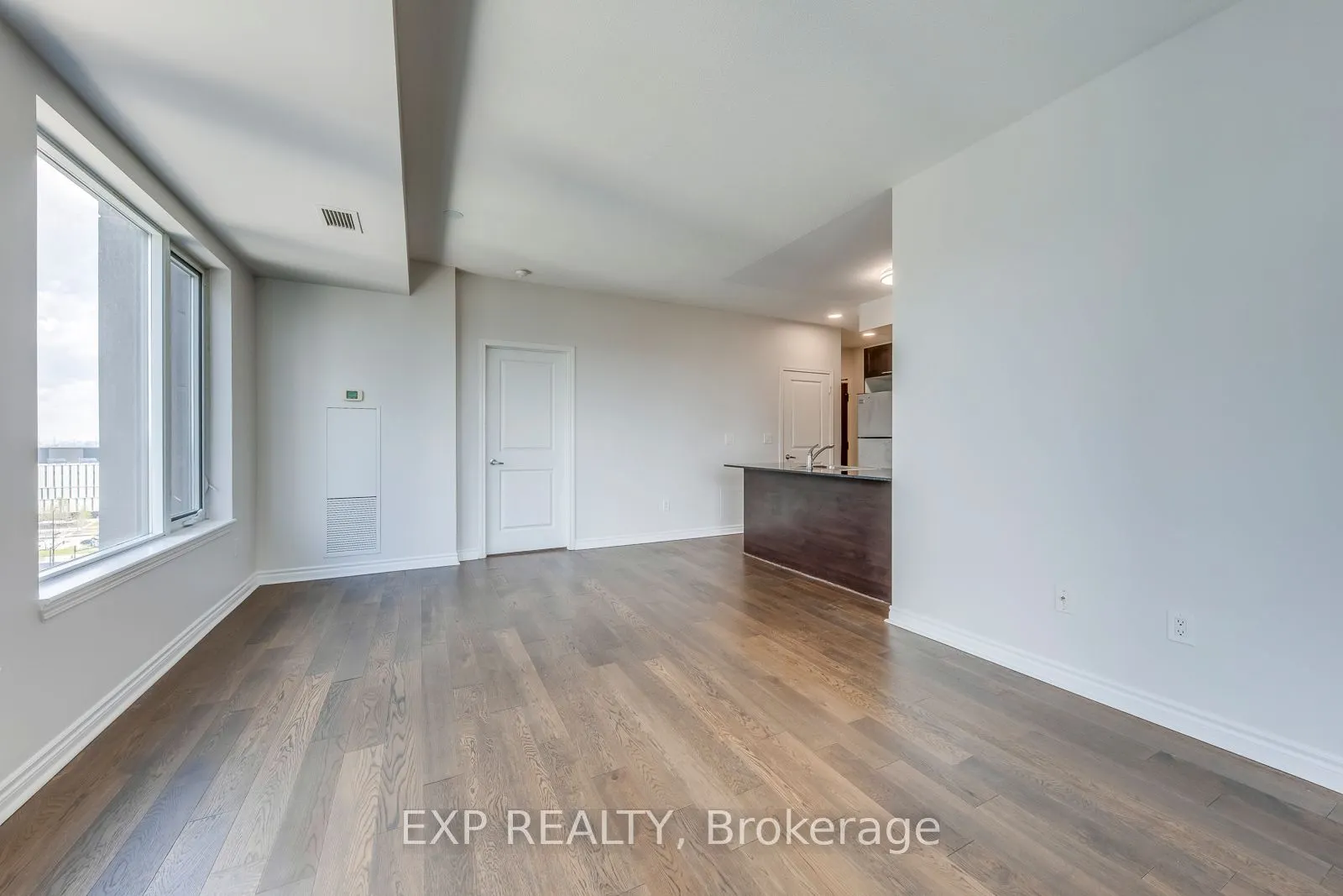 385 Prince Of Wales Drive #1011