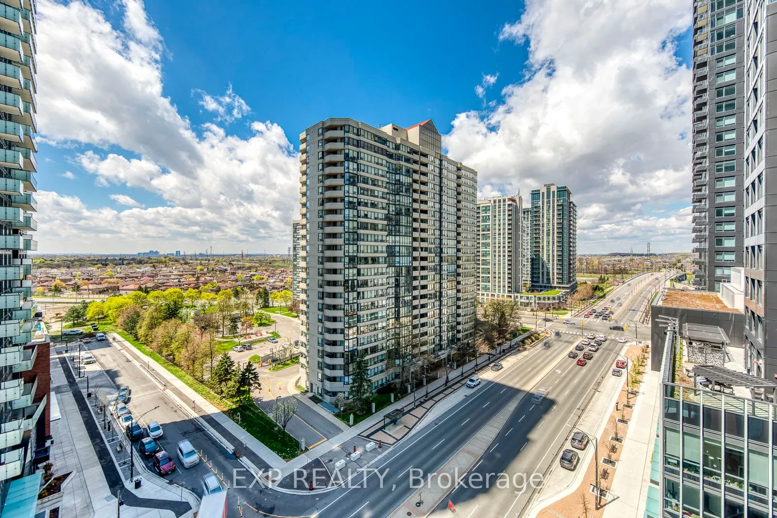 385 Prince Of Wales Drive #1011