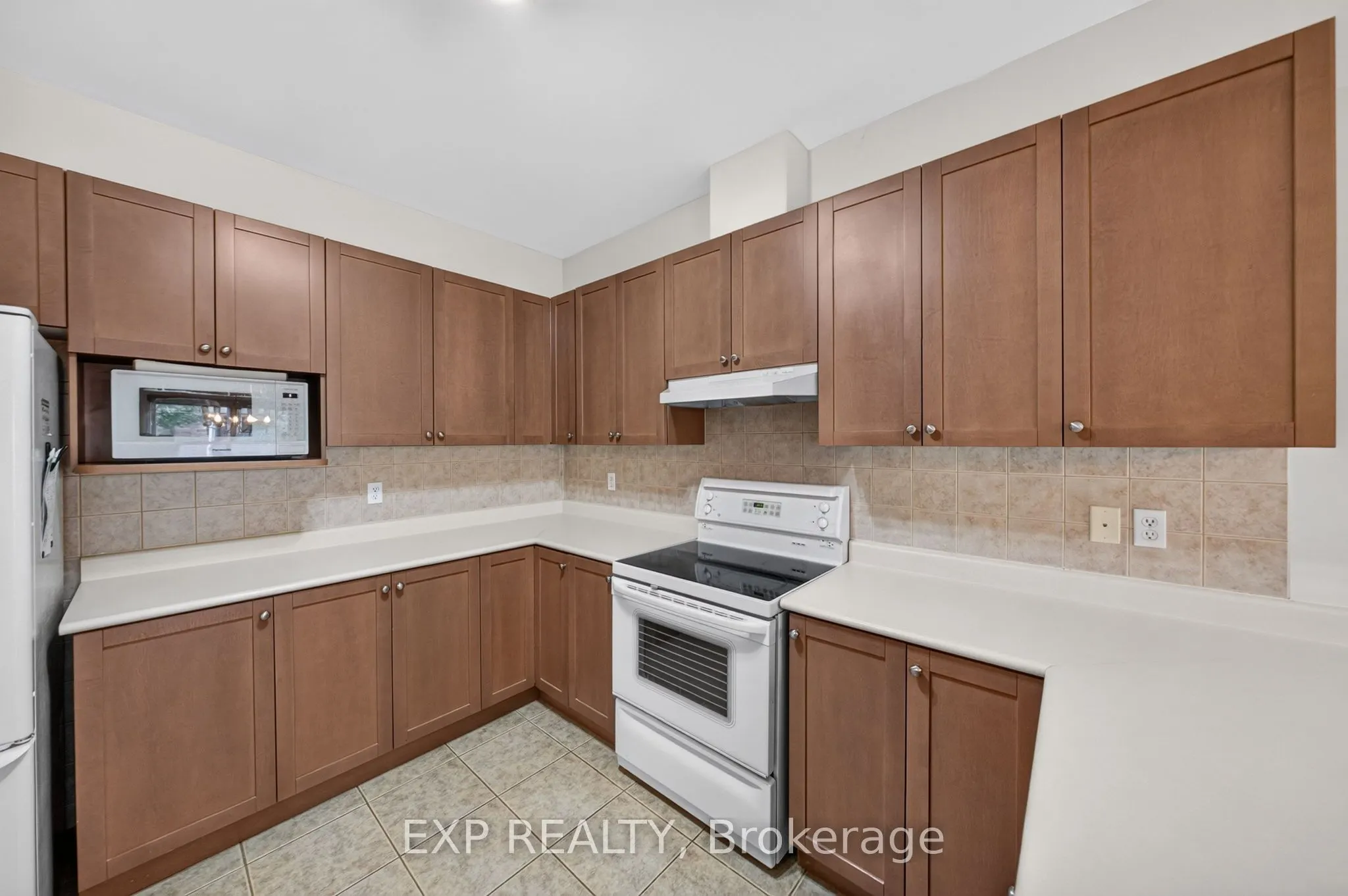 5281 Picketts Way