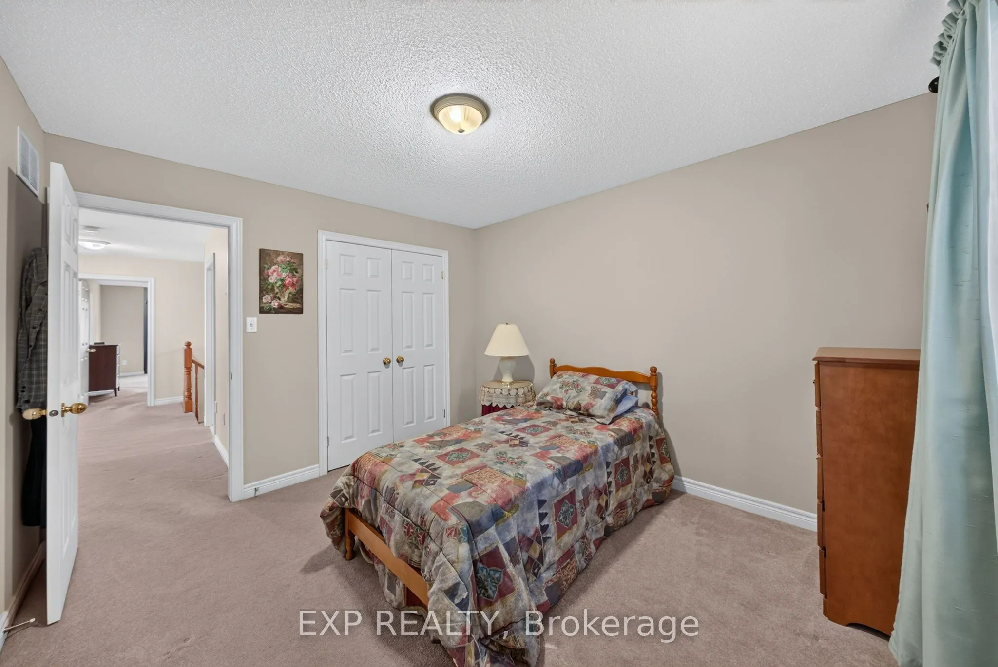 5281 Picketts Way