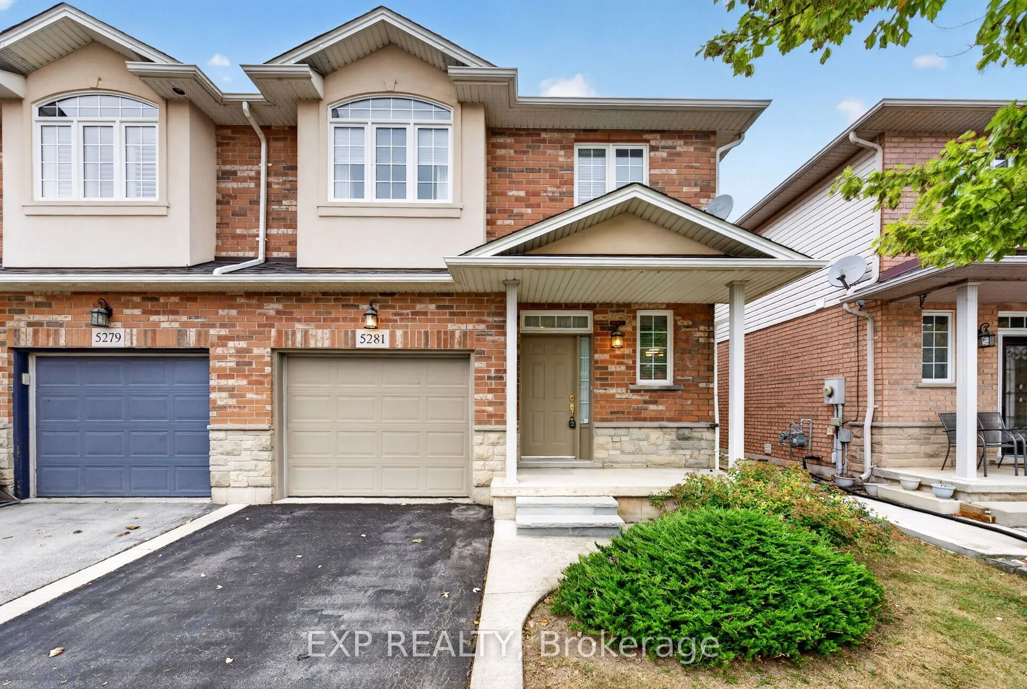 5281 Picketts Way