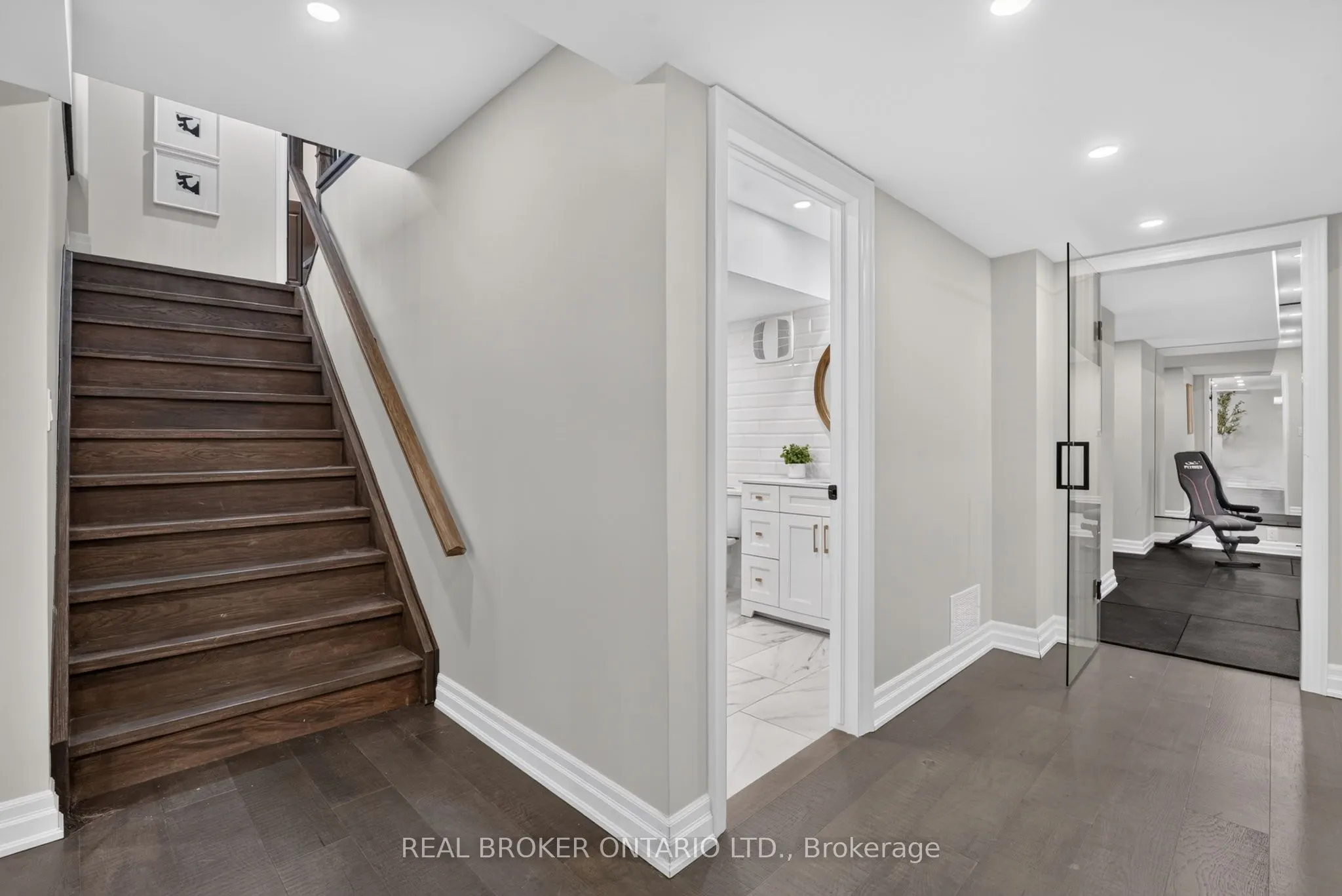 301 Martin Street