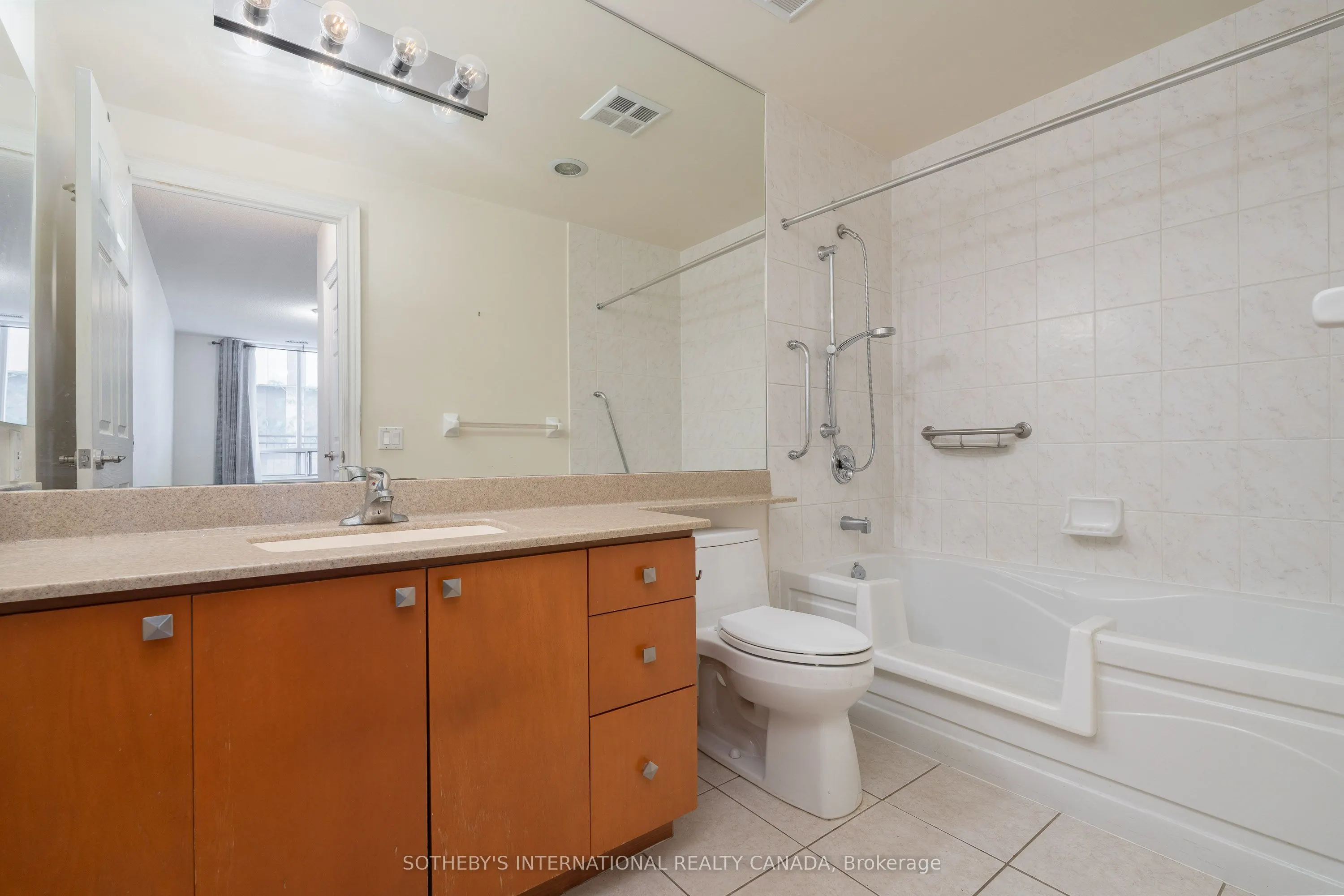 5233 Dundas Street #115