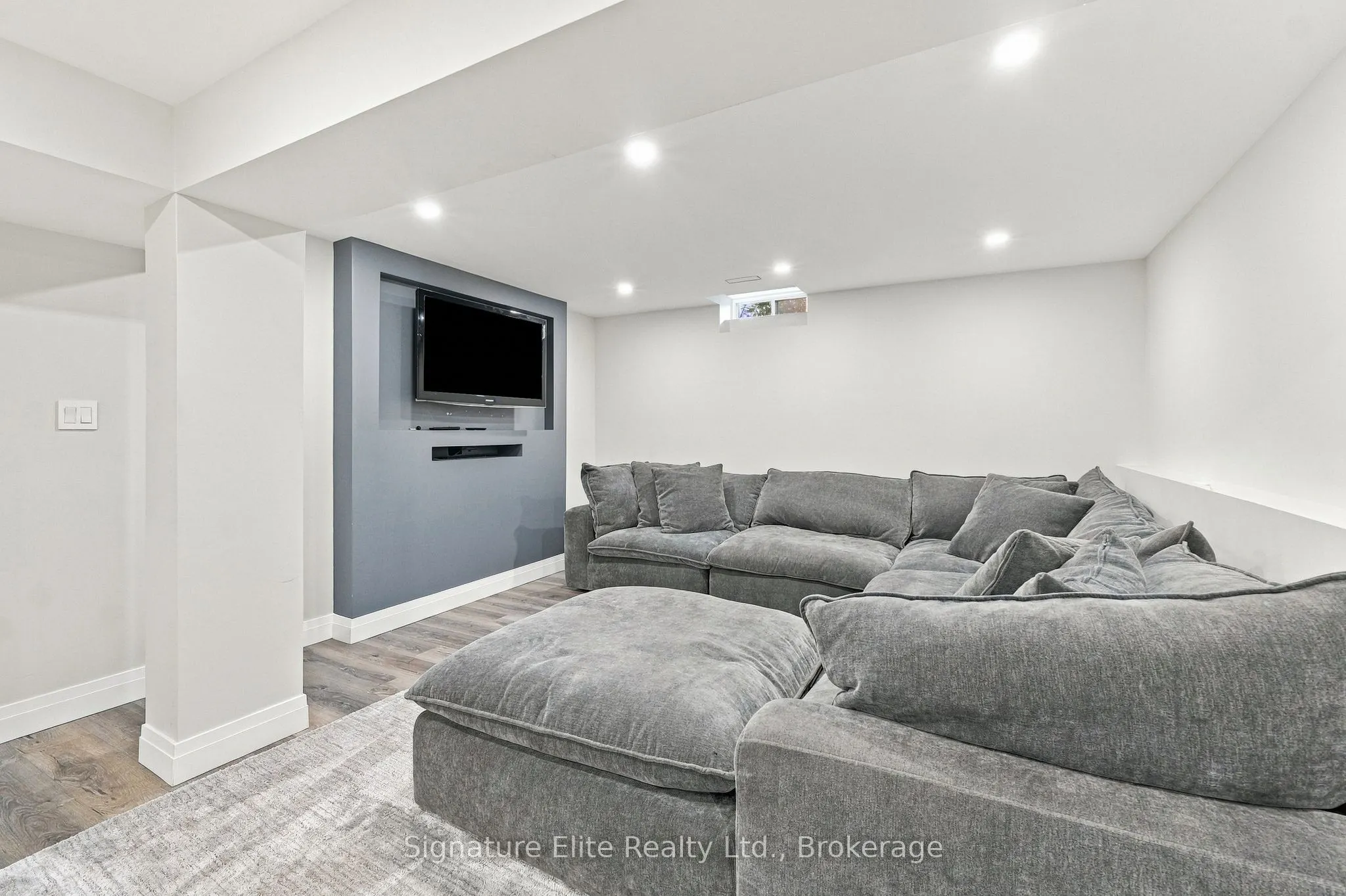 190 Longwood Drive