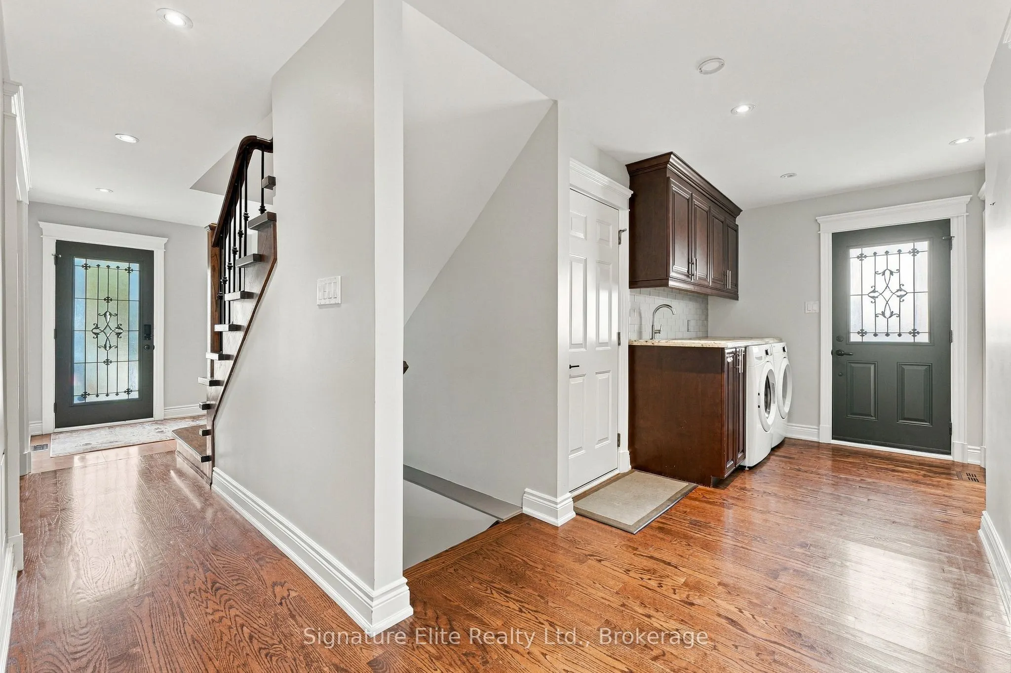 190 Longwood Drive