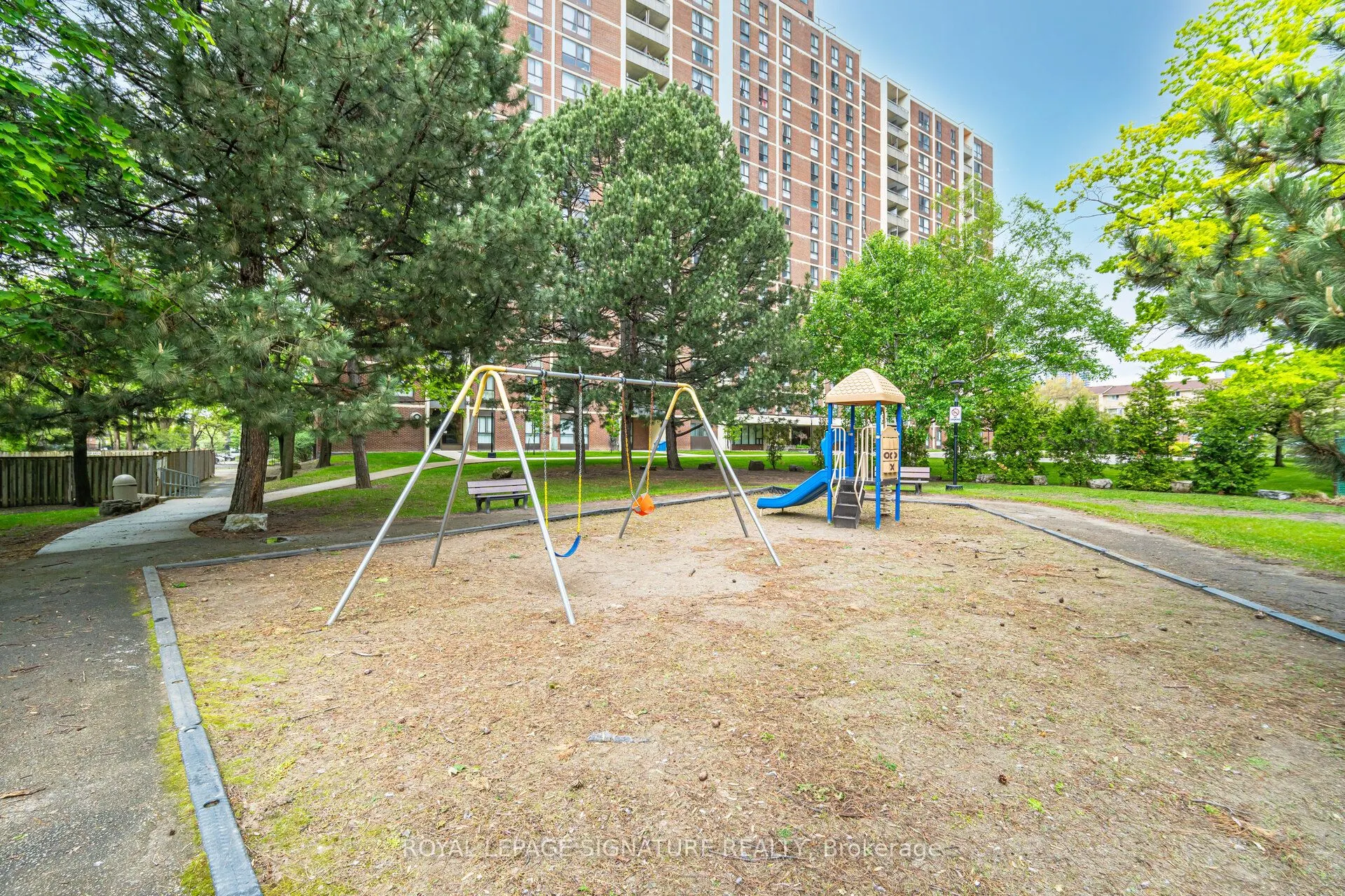 3170 Kirwin Avenue #1003