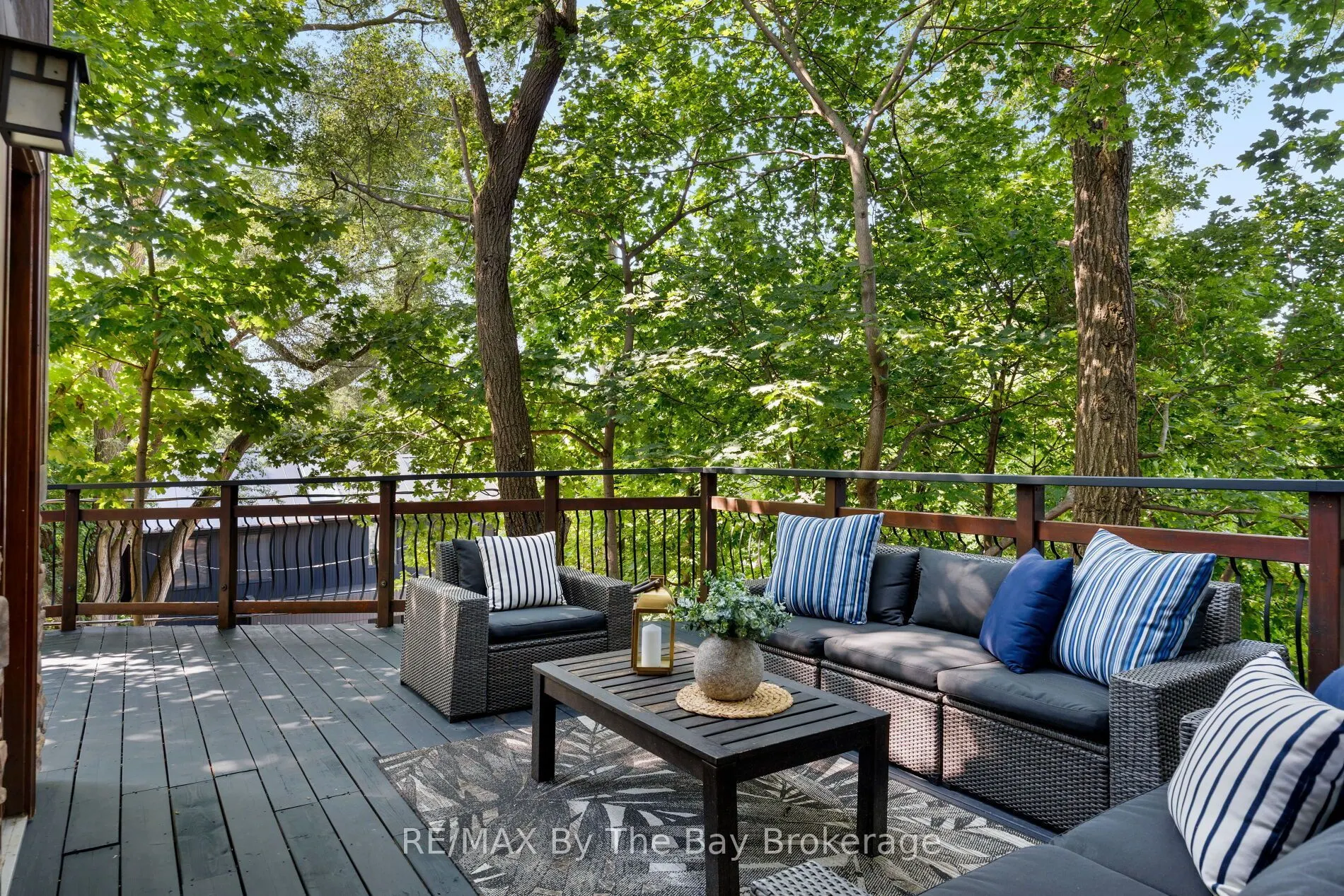 44 Rambert Crescent