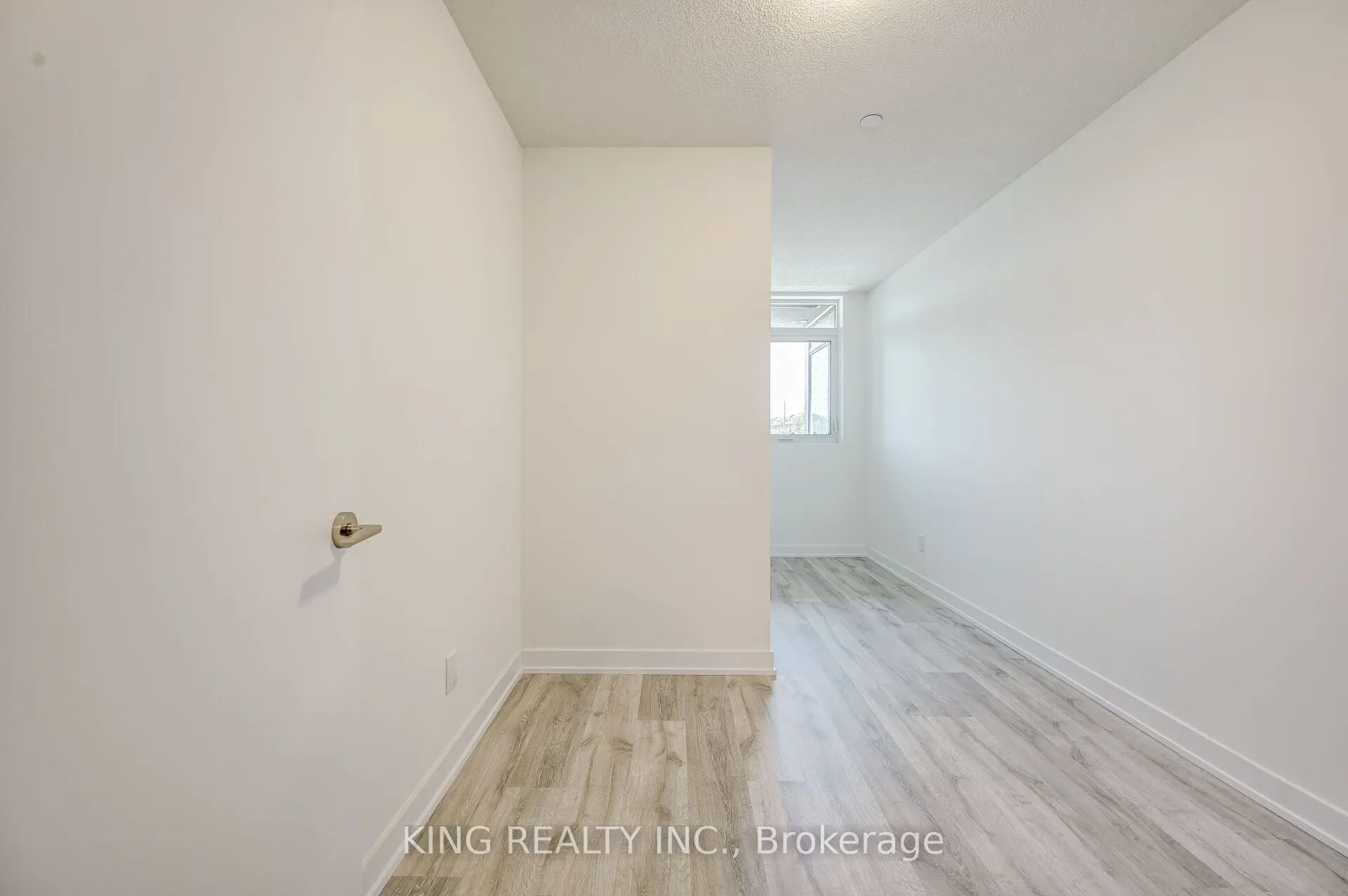 251 Manitoba Street #133