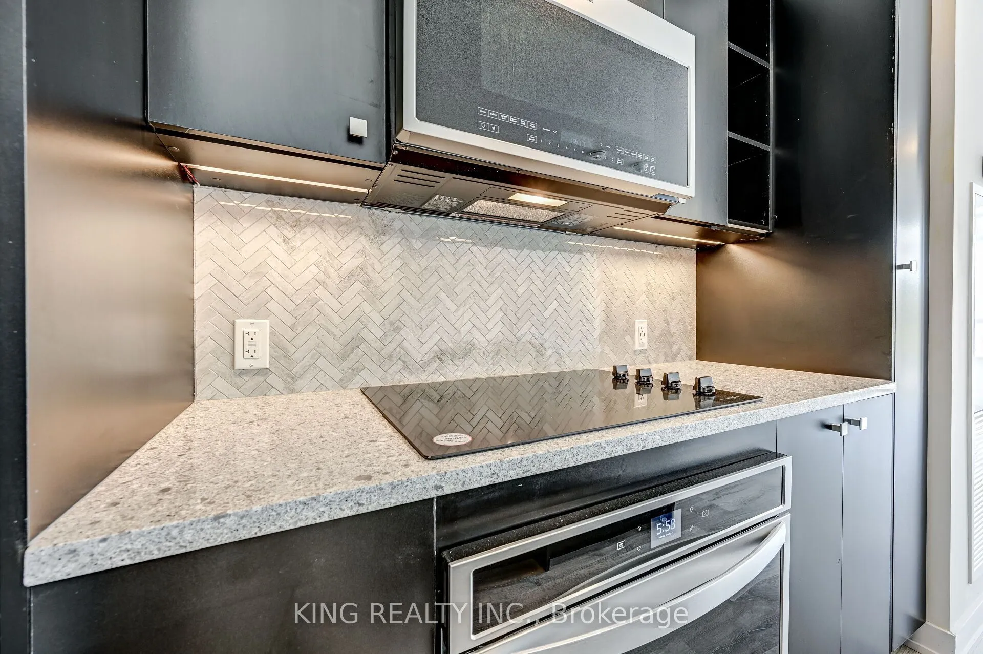 251 Manitoba Street #133