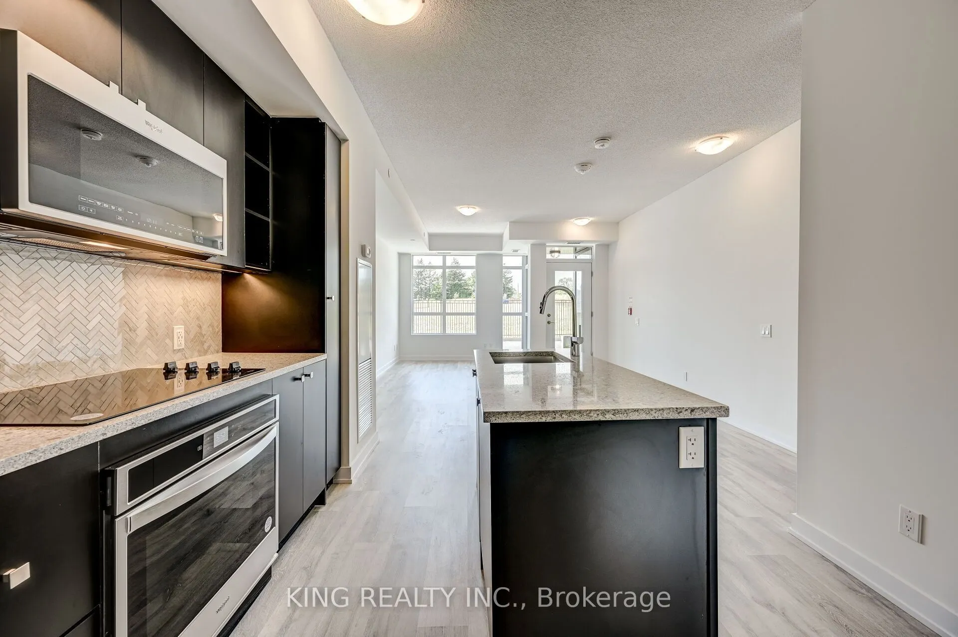 251 Manitoba Street #133