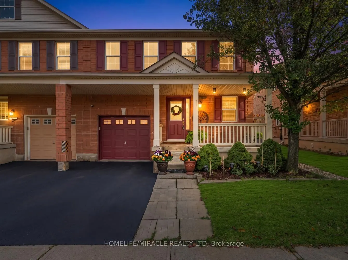 1552 Harwood Drive