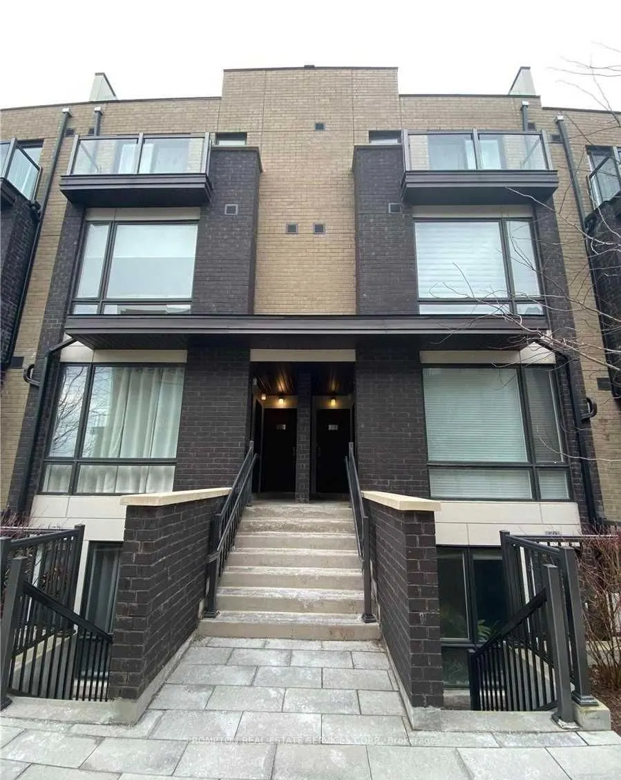 28 Fieldway Road #59
