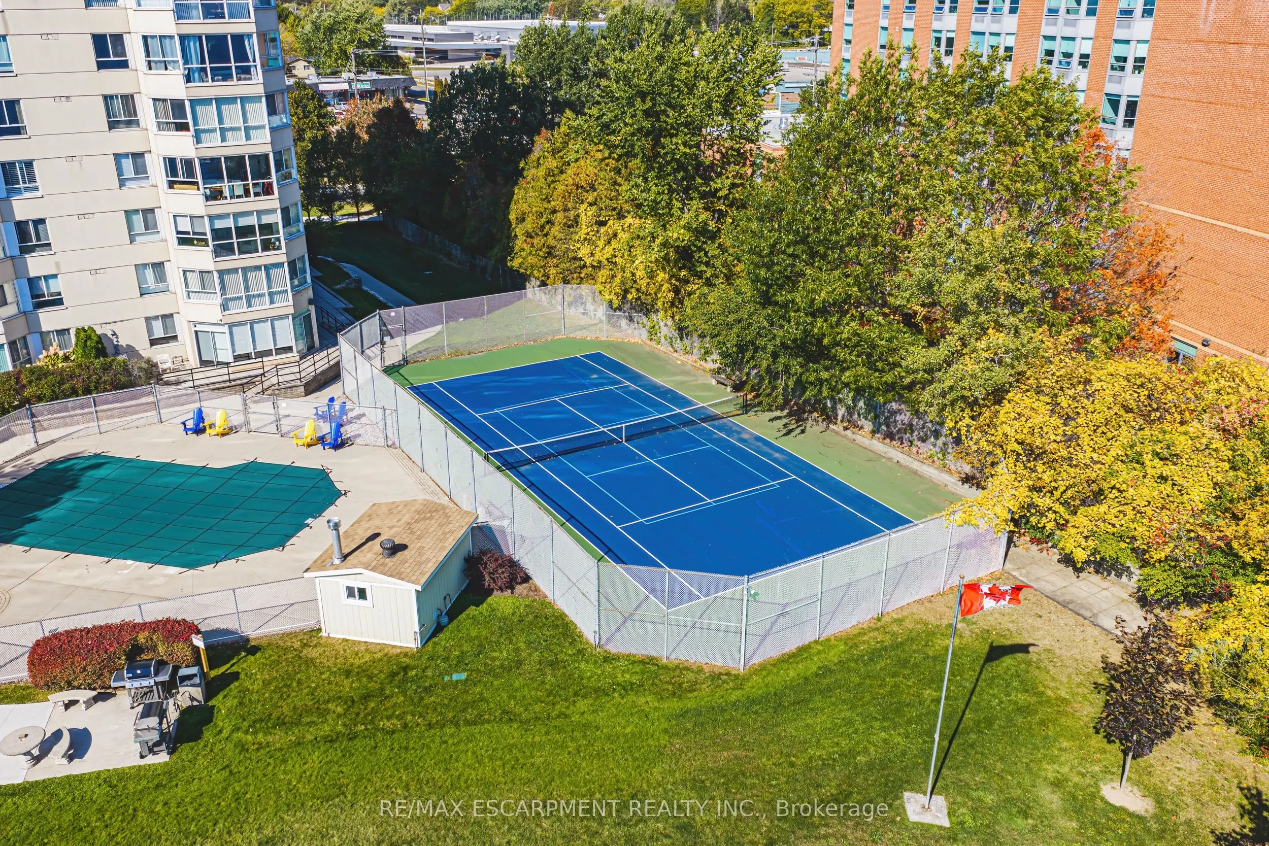 5280 Lakeshore Road #912