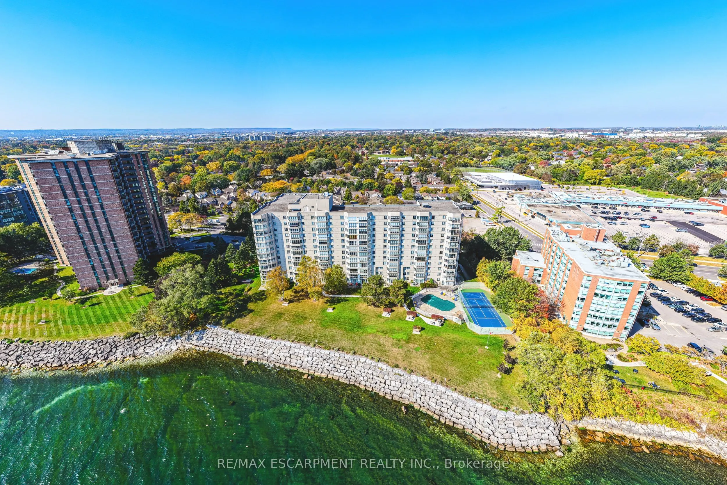 5280 Lakeshore Road #912