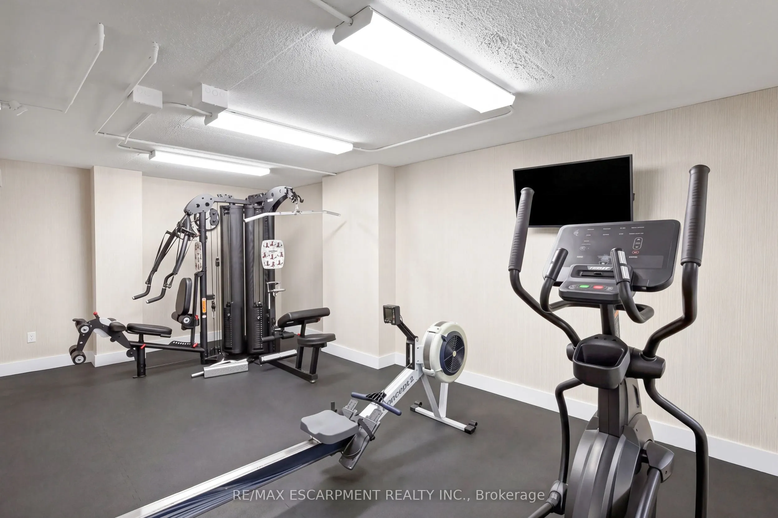 5280 Lakeshore Road #912