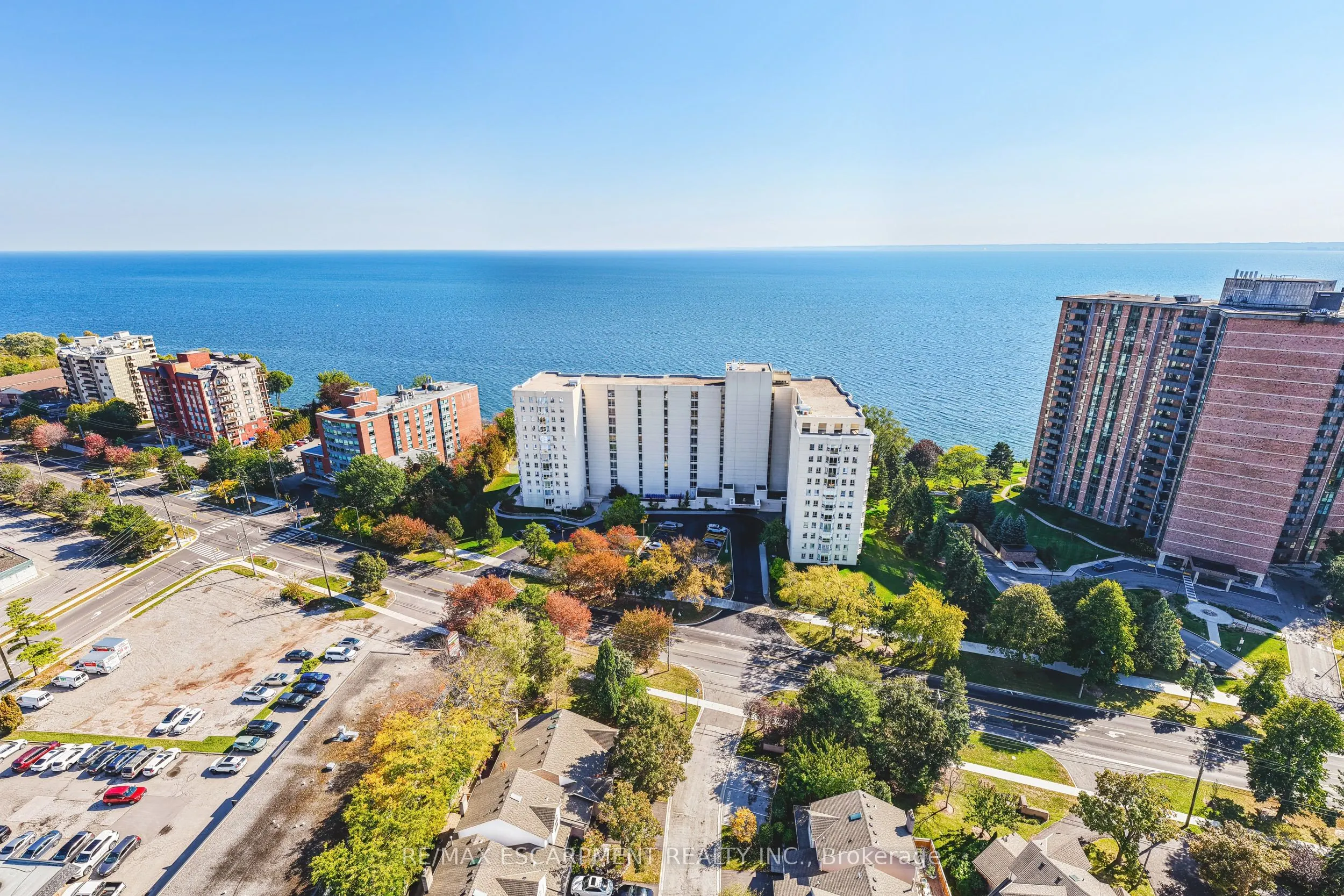 5280 Lakeshore Road #912