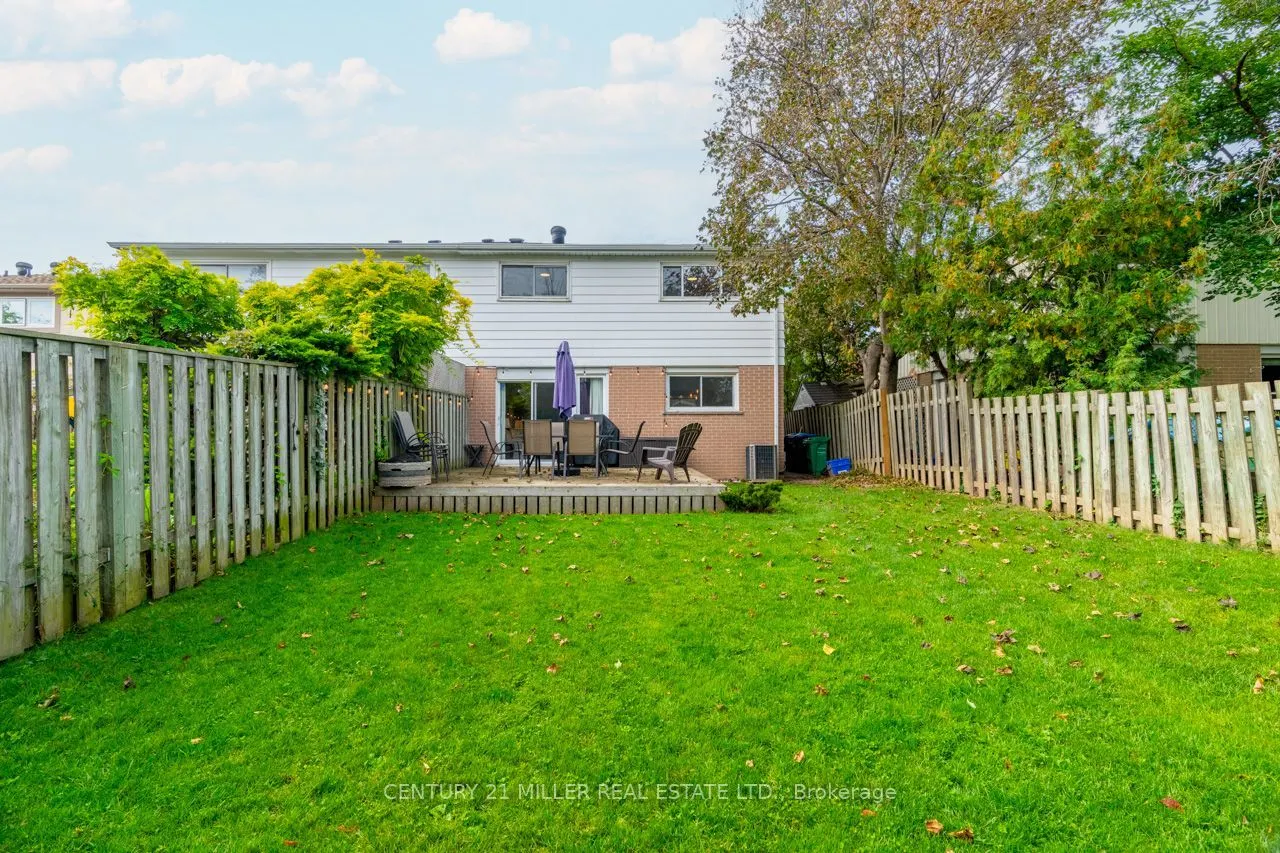 2697 Hollington Crescent
