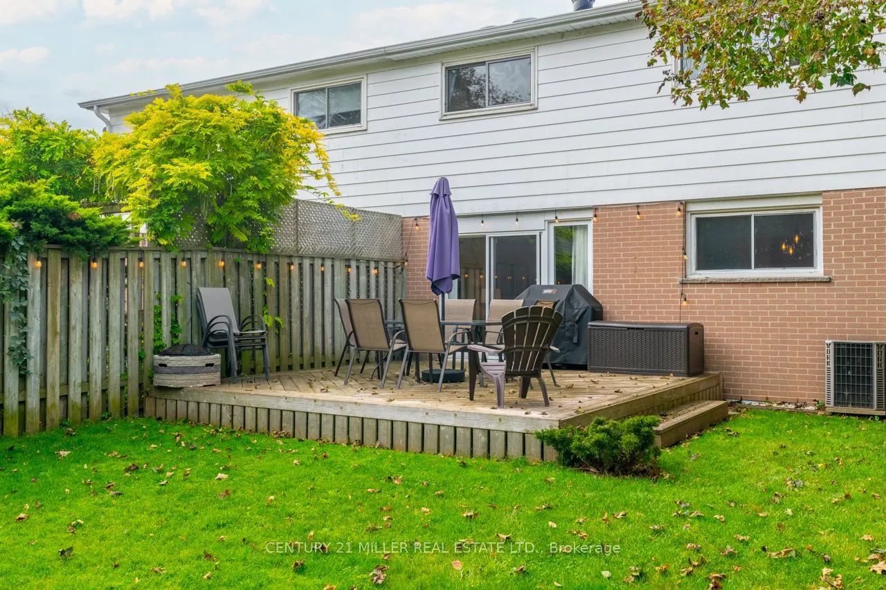 2697 Hollington Crescent