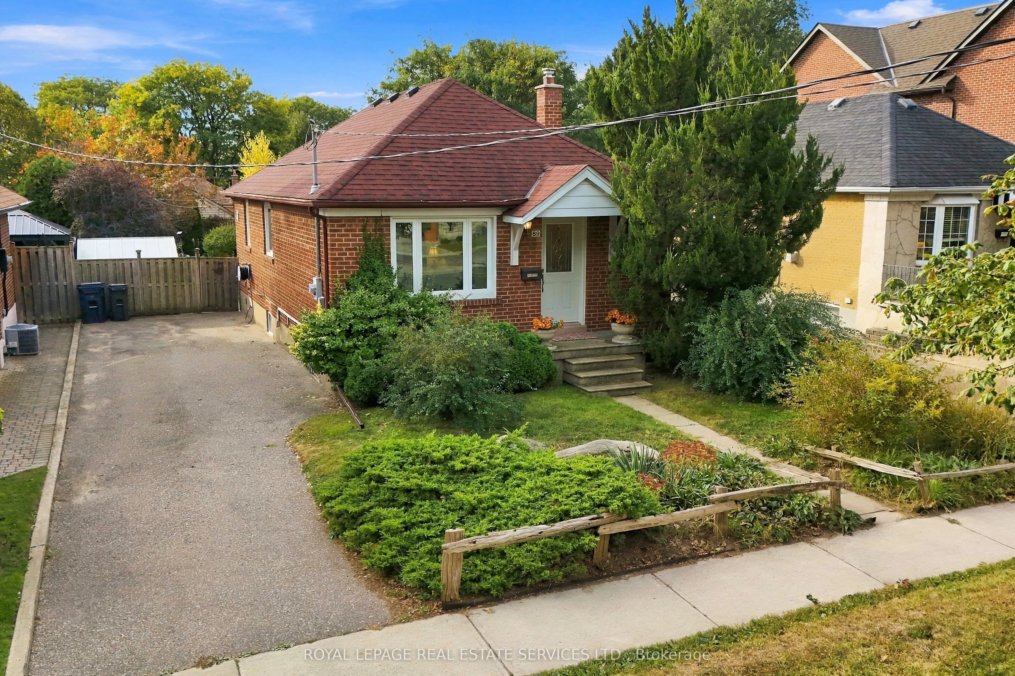 89 Yorkview Drive