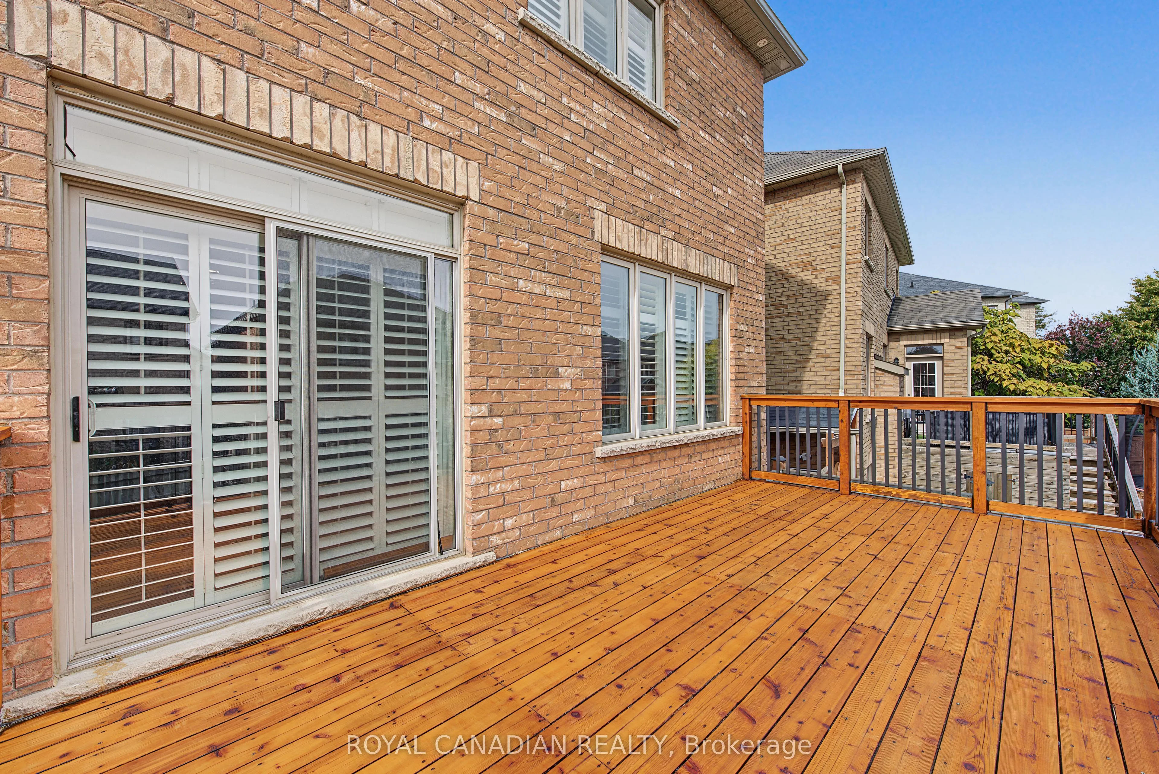 13 Island Grove