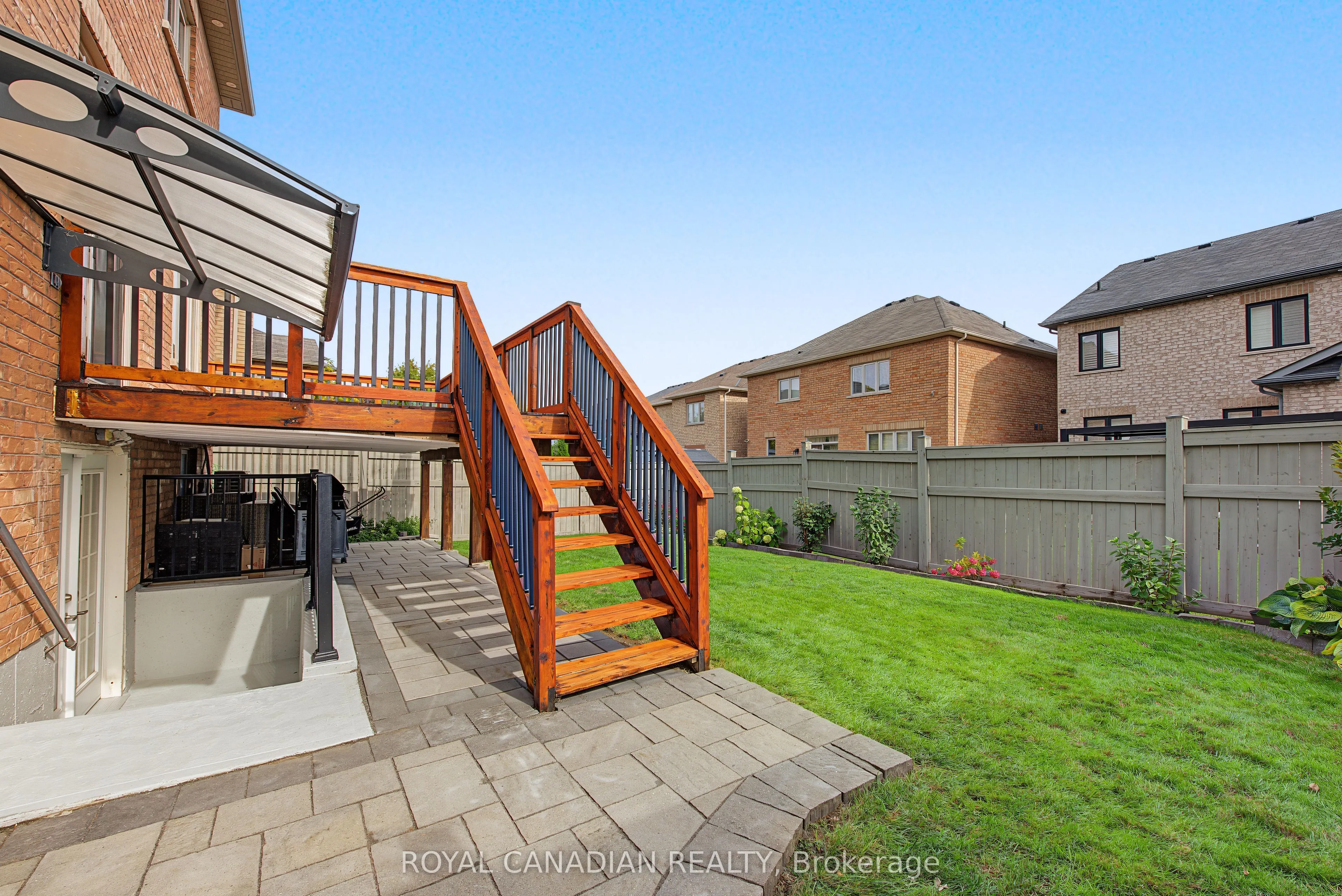 13 Island Grove
