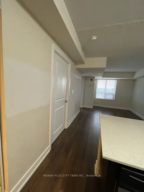 2 Eva Road #1521