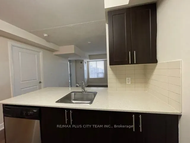 2 Eva Road #1521